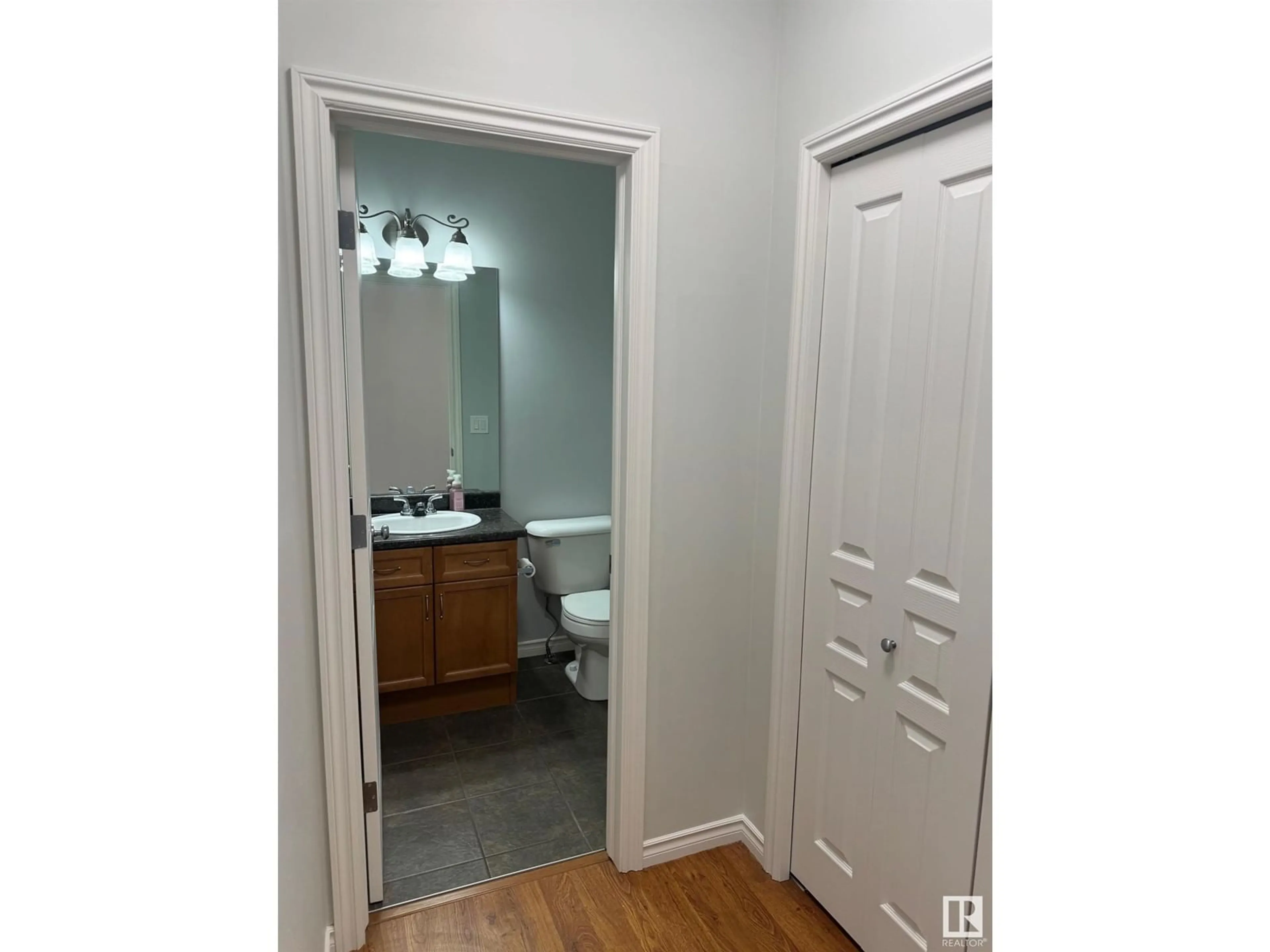 A pic of a room for #35 - 3010 33 AV, Edmonton Alberta T6T0C3