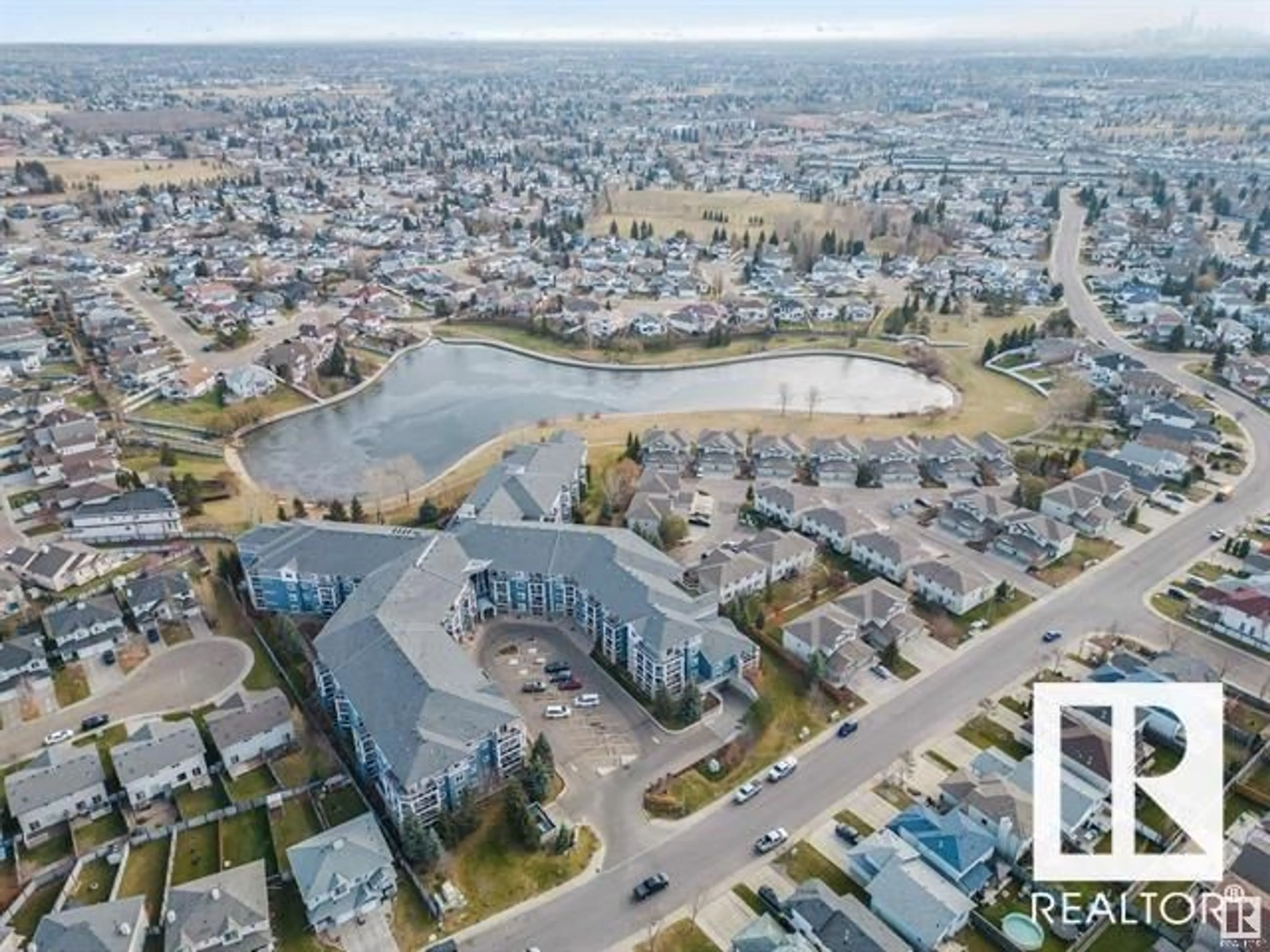 A pic from outside/outdoor area/front of a property/back of a property/a pic from drone, street for 135 16035 132 ST NW, Edmonton Alberta T6V0B4