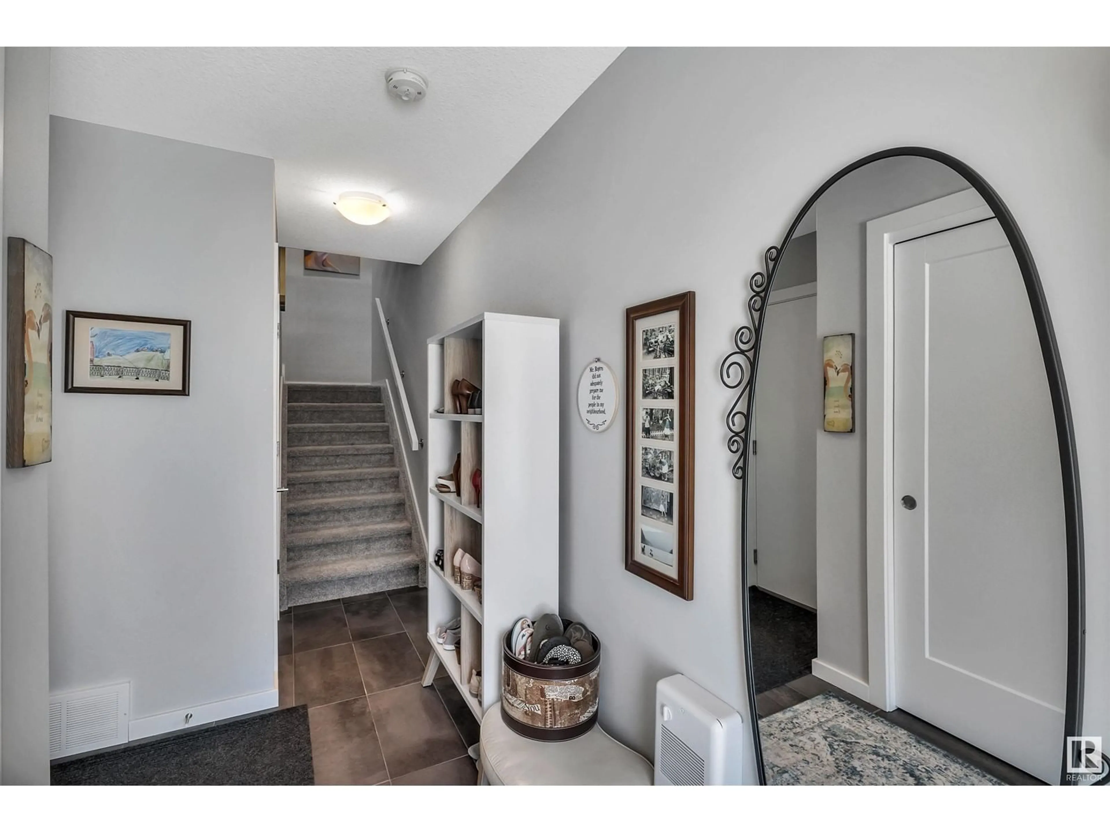 Indoor entryway for #53 - 1304 RUTHERFORD RD, Edmonton Alberta T6W0B4