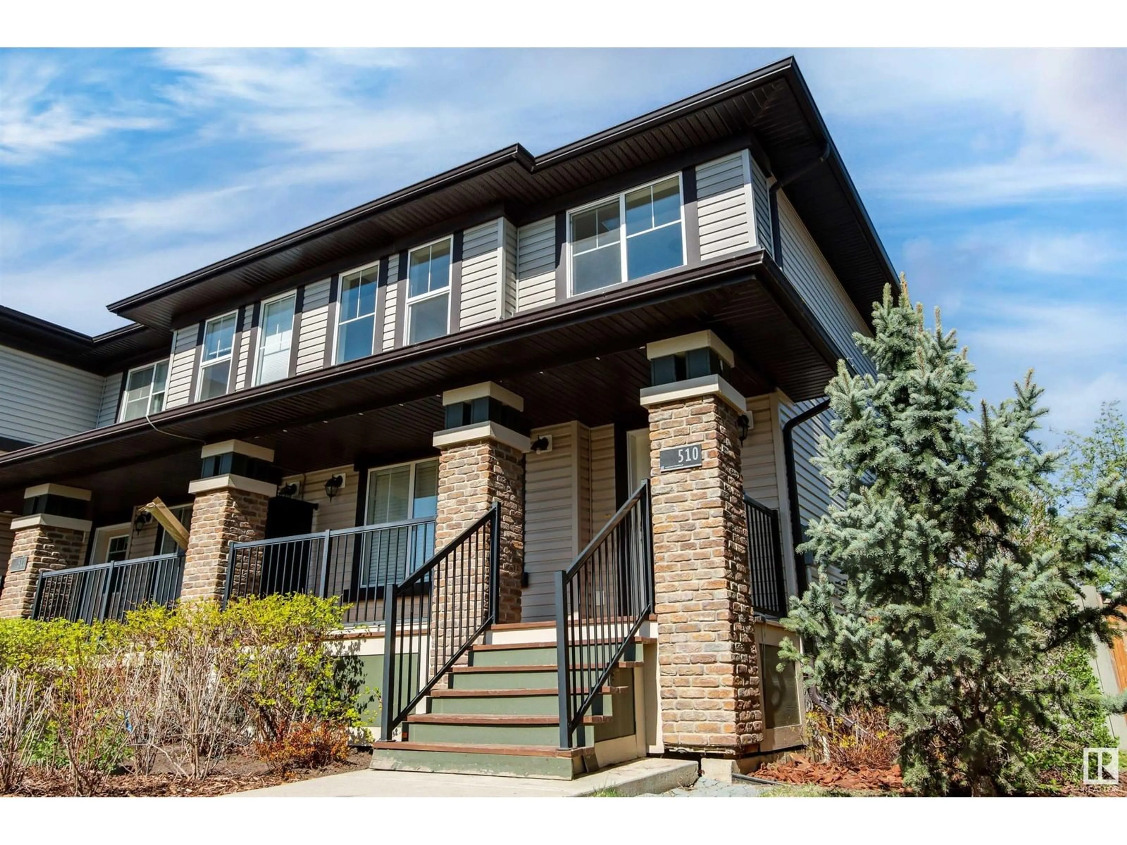 Home with vinyl exterior material, unknown for 510 CHAPPELLE DR, Edmonton Alberta T6W2B4