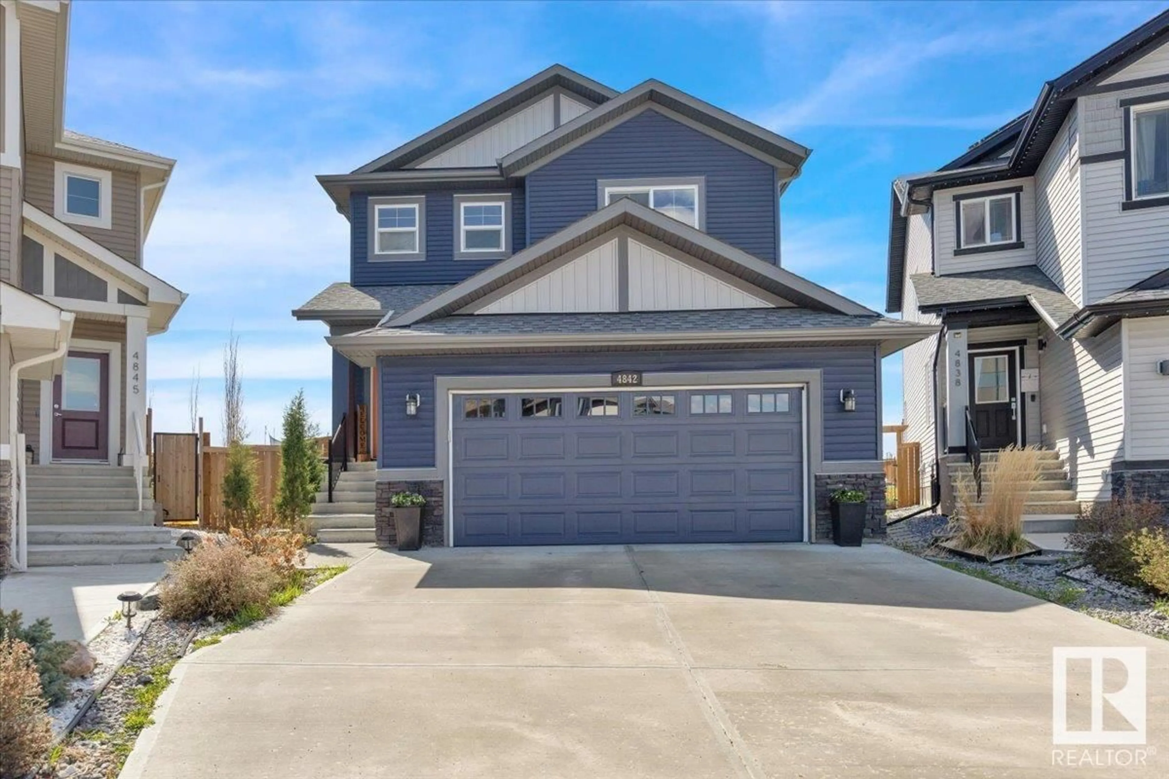 Unknown for 4842 172A AV, Edmonton Alberta T5Y3V8