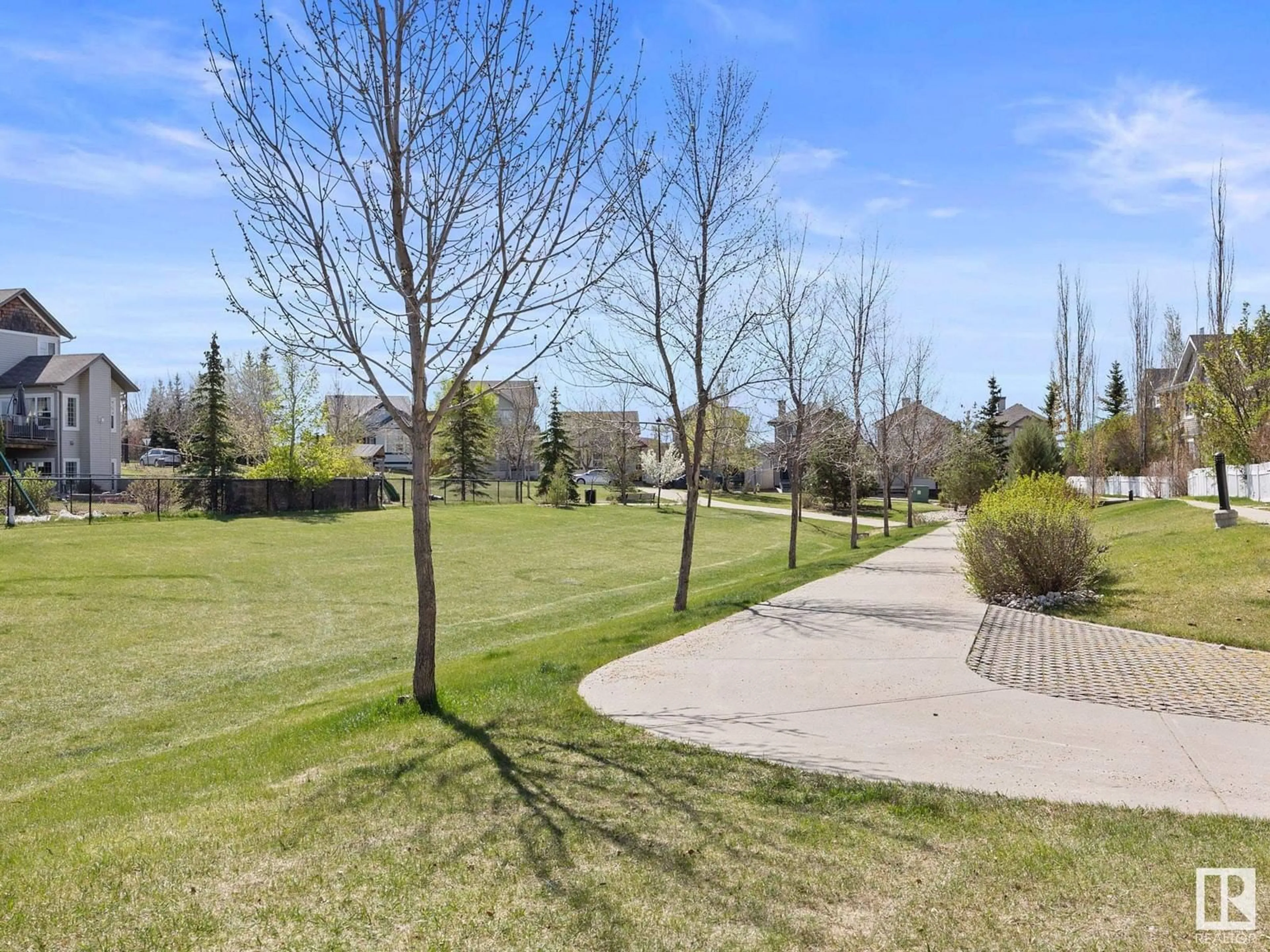 A pic from outside/outdoor area/front of a property/back of a property/a pic from drone, unknown for 61 - 3075 TRELLE CR, Edmonton Alberta T6R3V5
