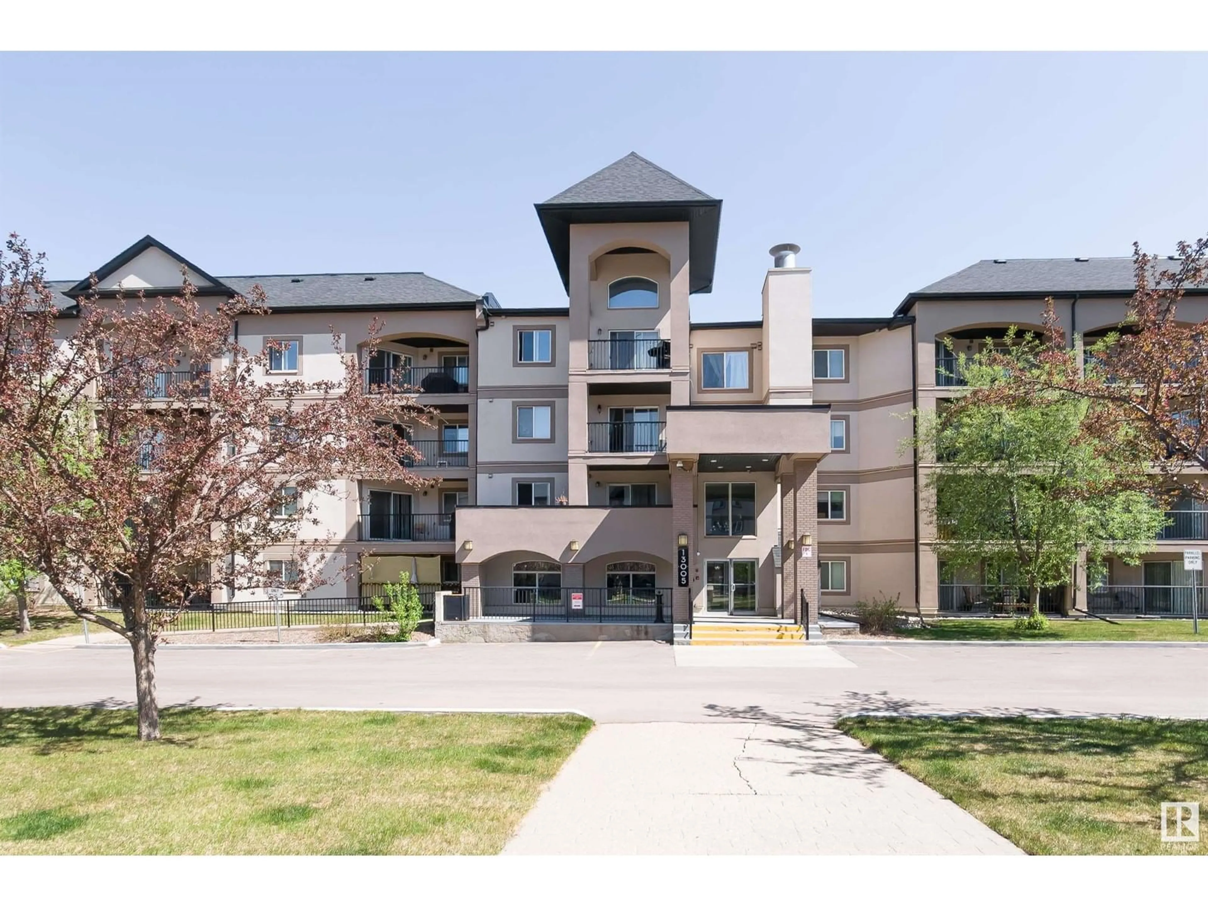 A pic from outside/outdoor area/front of a property/back of a property/a pic from drone, building for 13005 - 430 140 AV, Edmonton Alberta T6V1X1