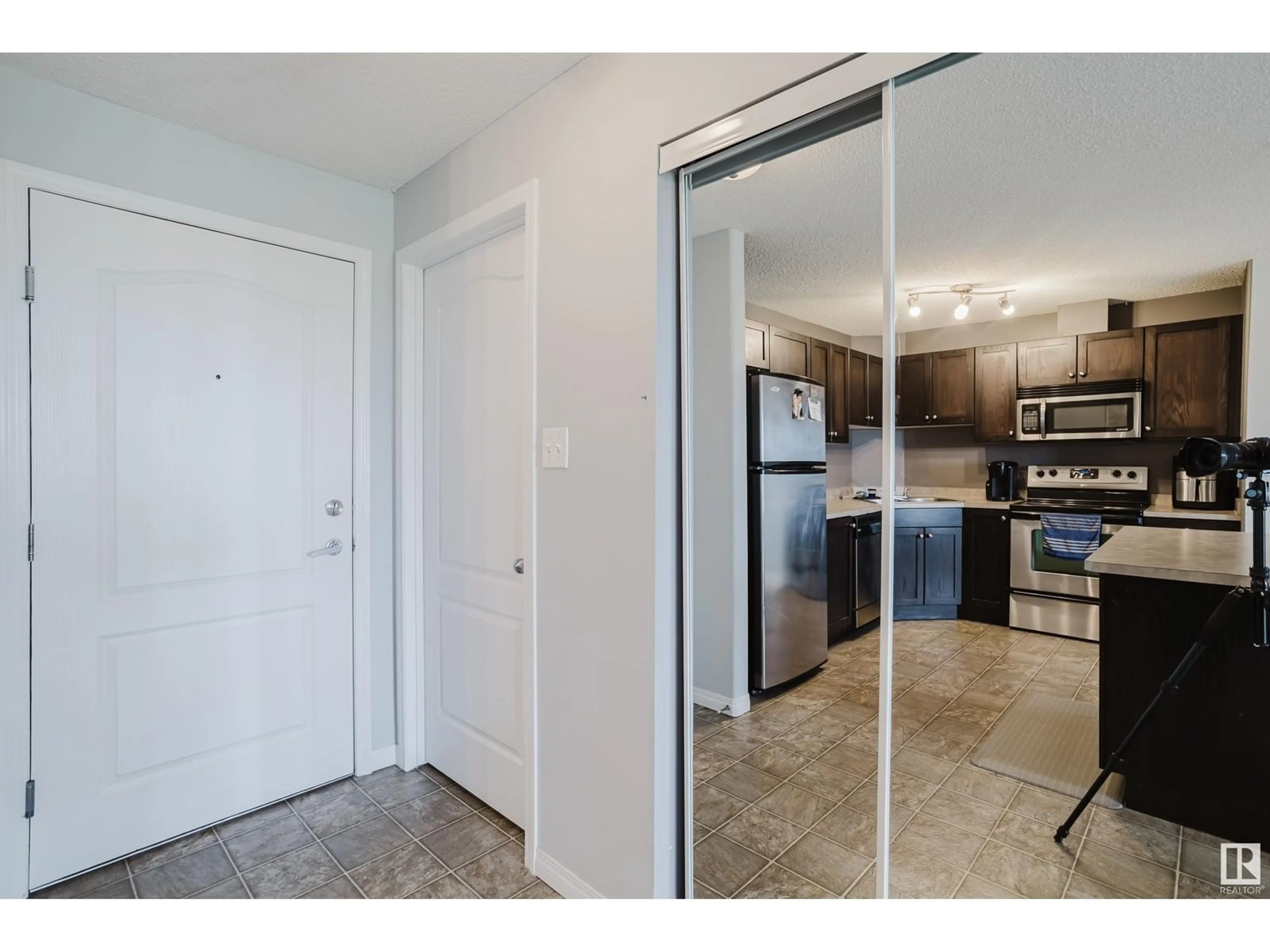 Unknown for 9363 - 1312 SIMPSON DR, Edmonton Alberta T6R0N2