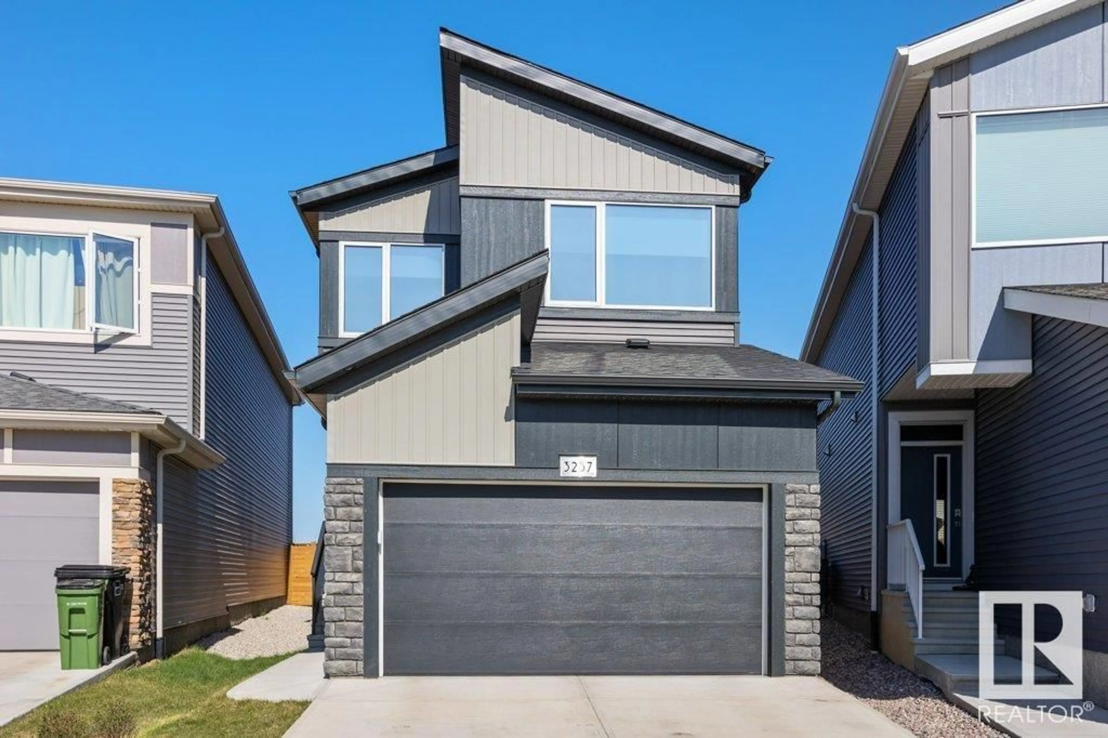 Home with vinyl exterior material, street for 3257 KULAY WY, Edmonton Alberta T6W5B5