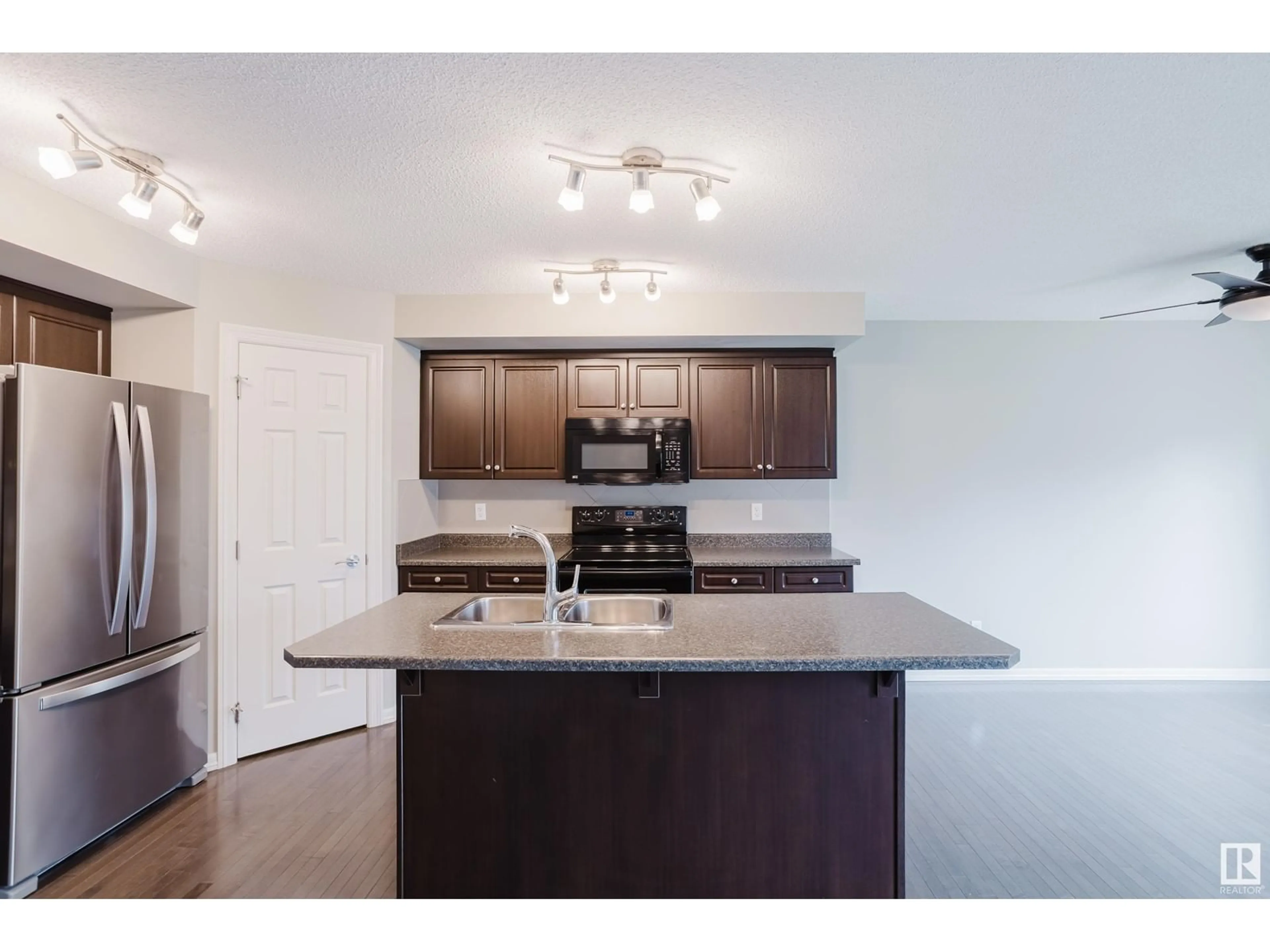 Open concept kitchen, unknown for 6213 60 ST, Beaumont Alberta T4X0J3