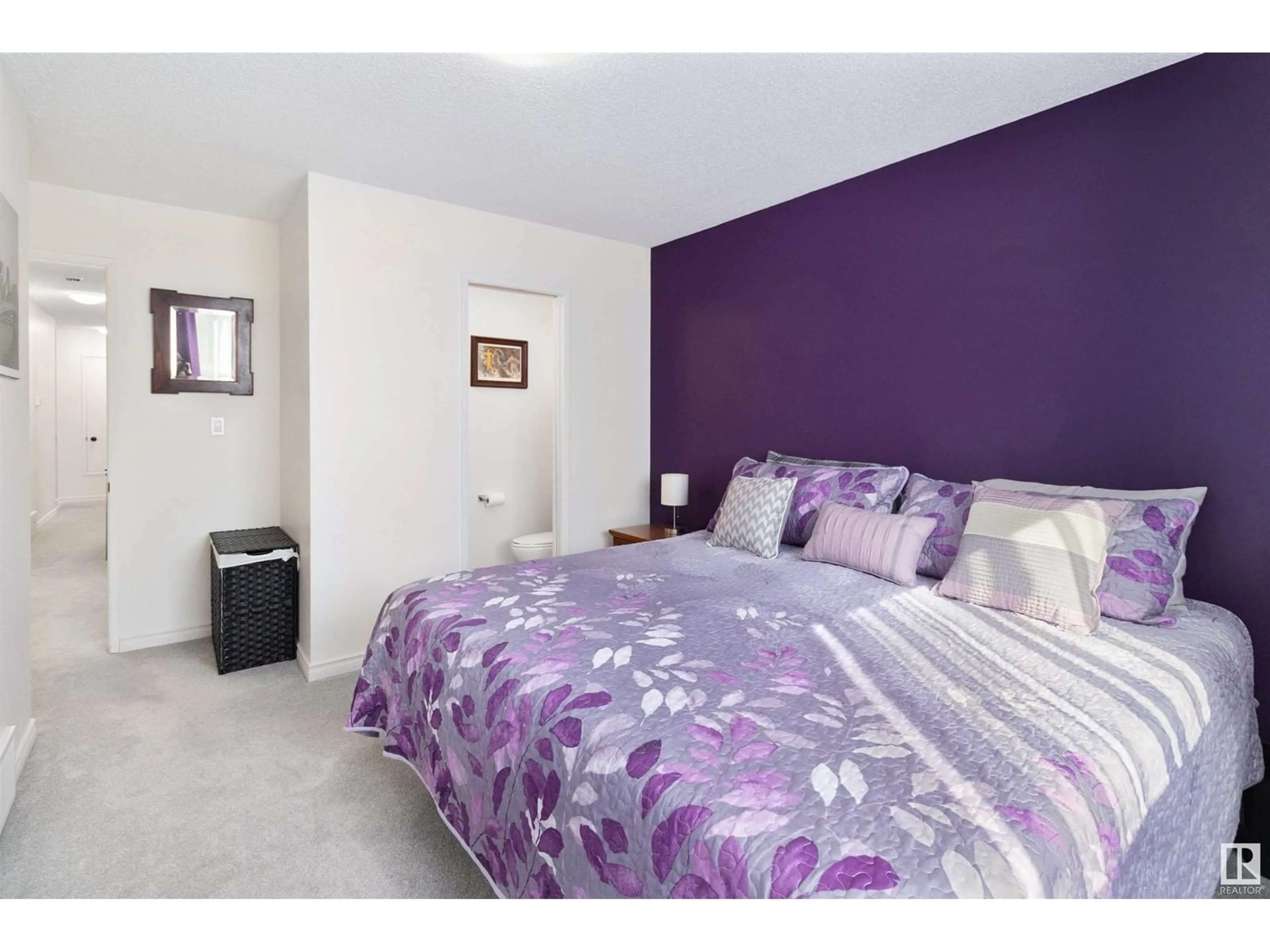 Bedroom with bed, unknown for NW - 11508 66 ST, Edmonton Alberta T5B1H9