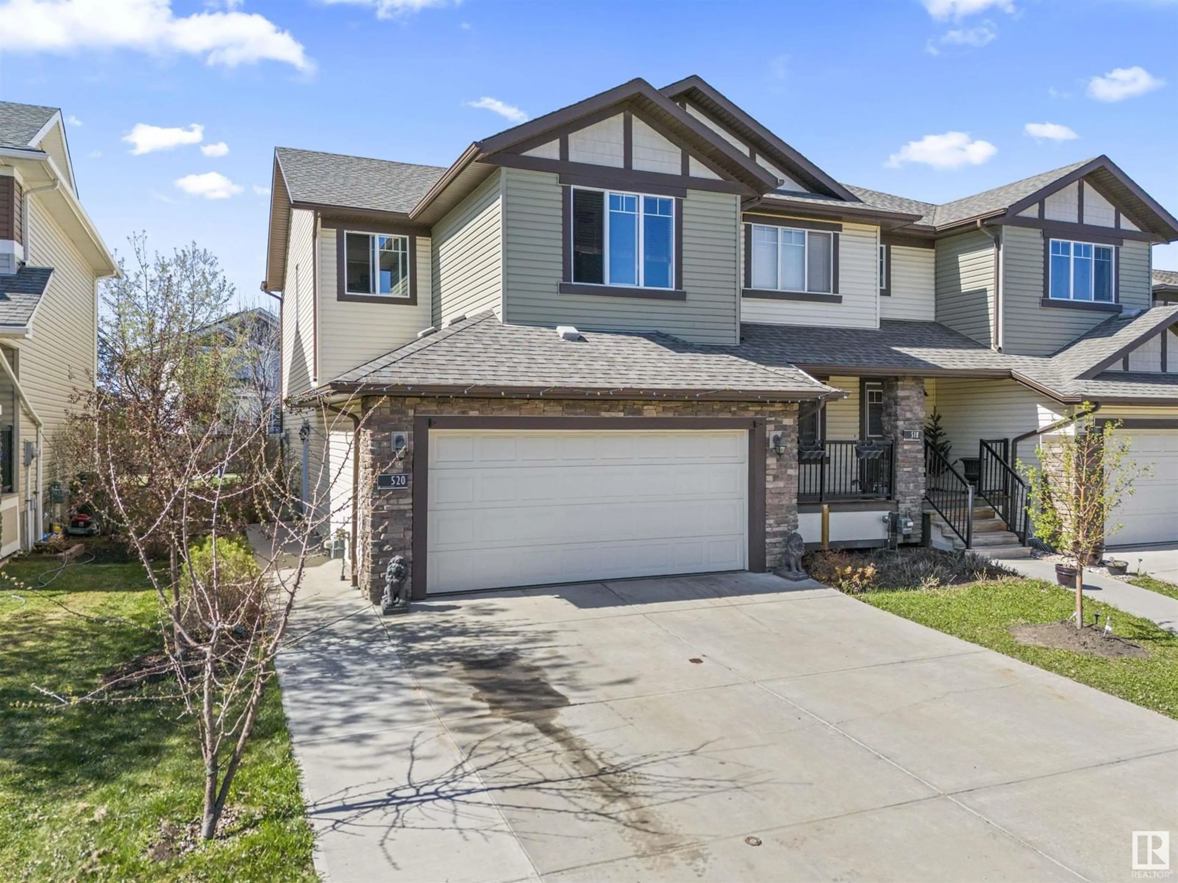 Home with vinyl exterior material, street for 520 CHAPPELLE DR, Edmonton Alberta T6W2B4