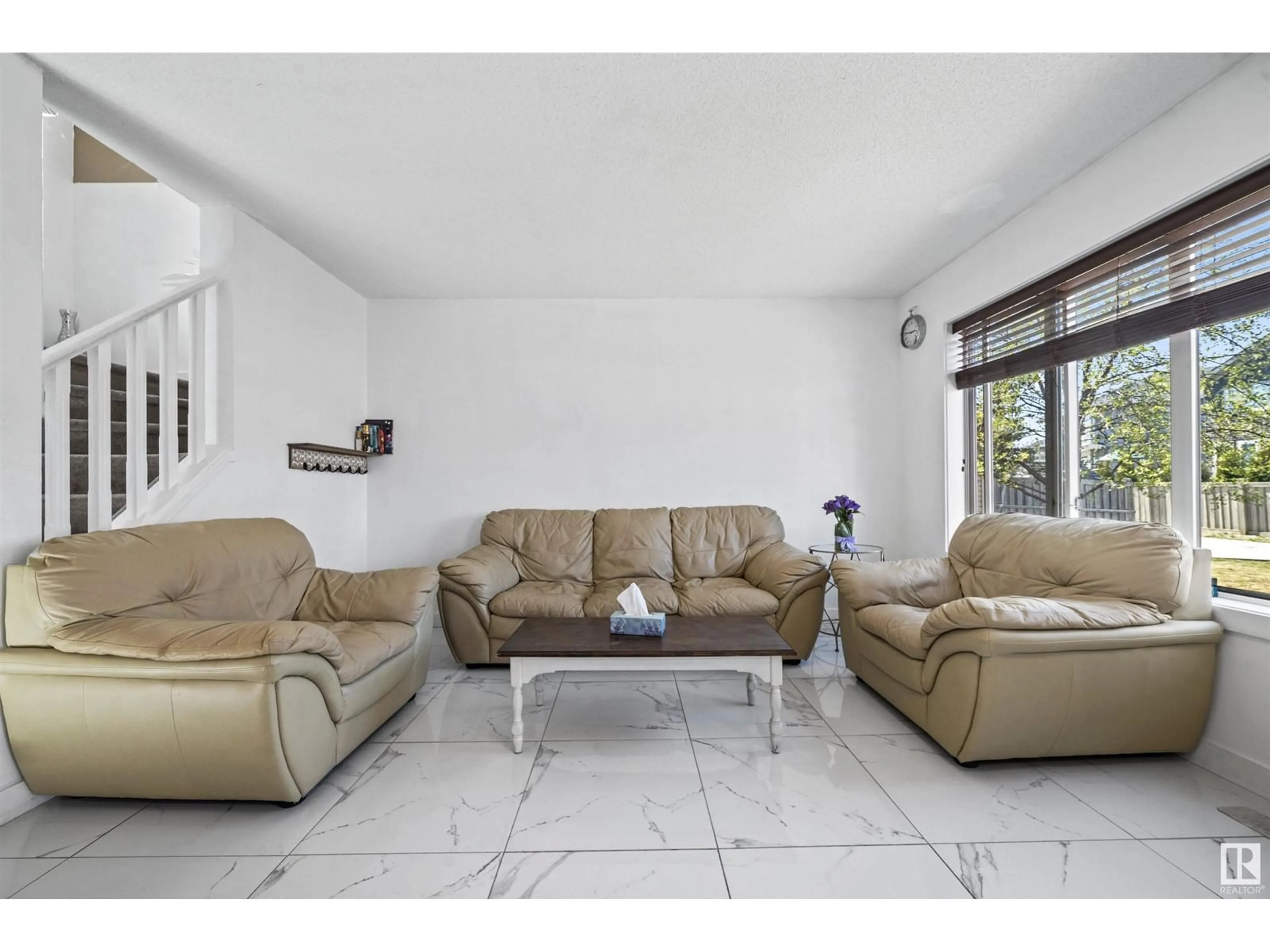 Living room with furniture, unknown for 520 CHAPPELLE DR, Edmonton Alberta T6W2B4