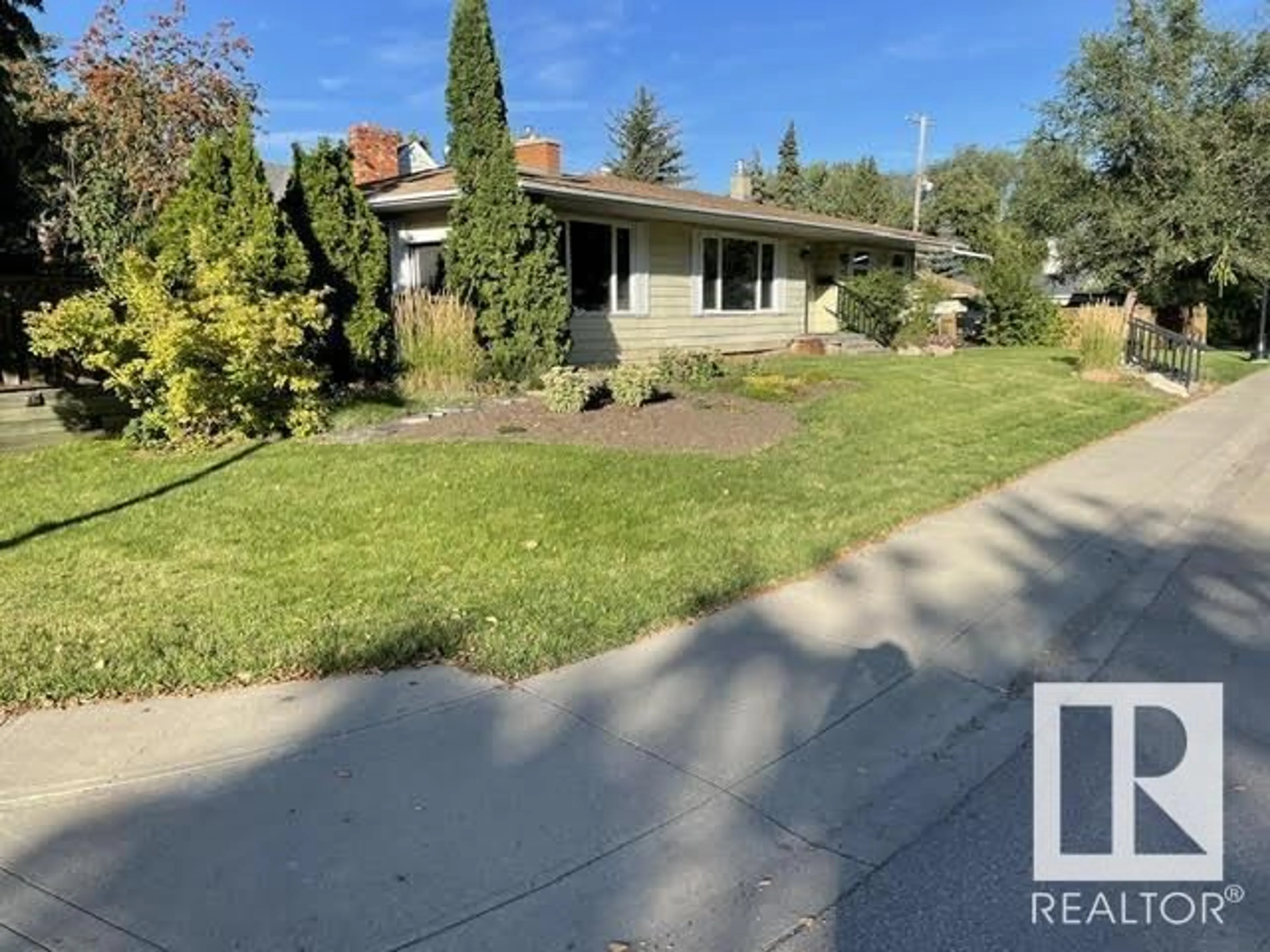 Unknown for NW - 13408 106 AV, Edmonton Alberta T5N1A5