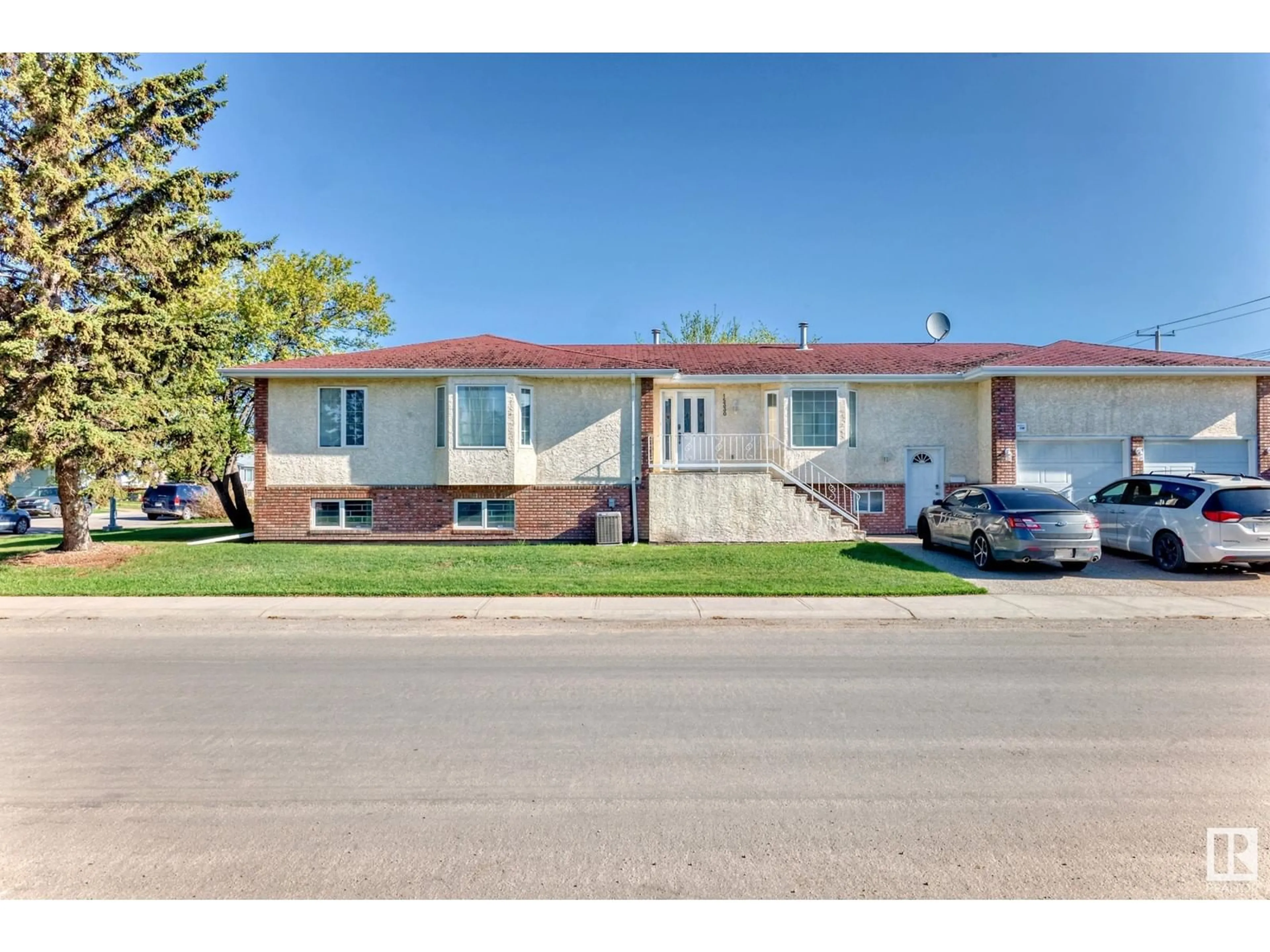 Unknown for NW - 15330 99 AV, Edmonton Alberta T5P0H9