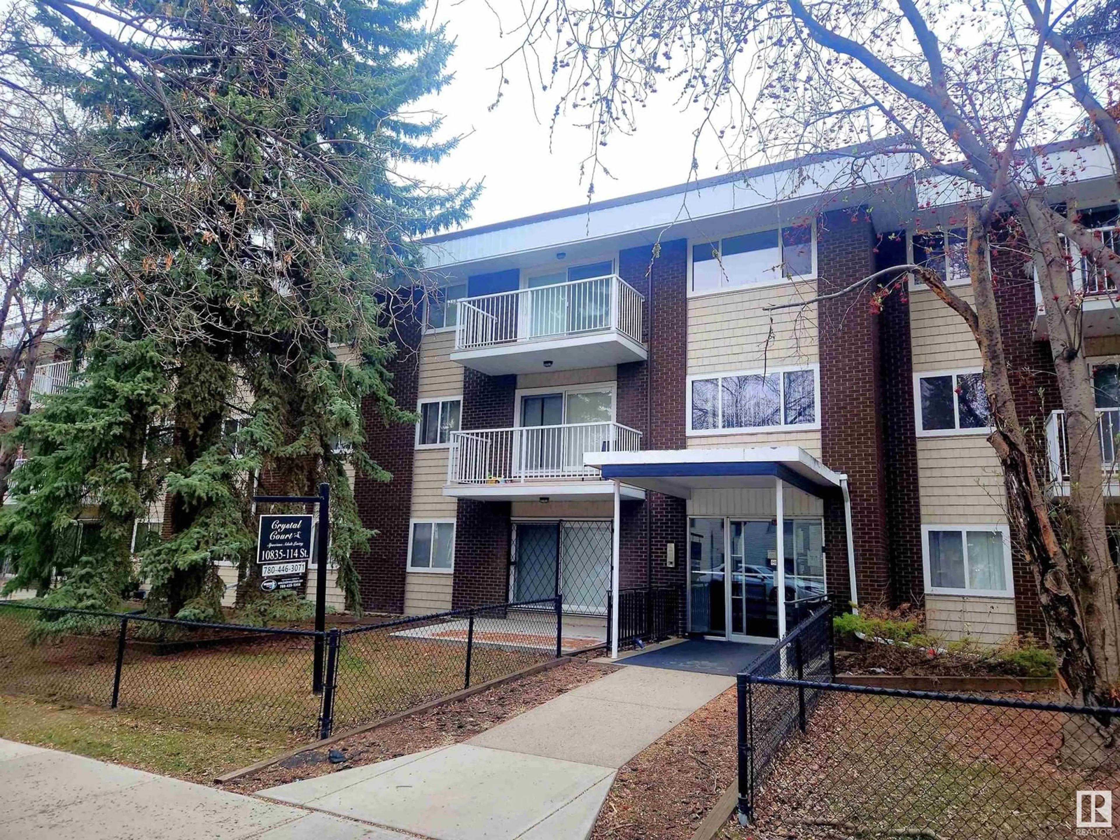 Unknown for 209 - 10835 114 ST, Edmonton Alberta T5H3K3