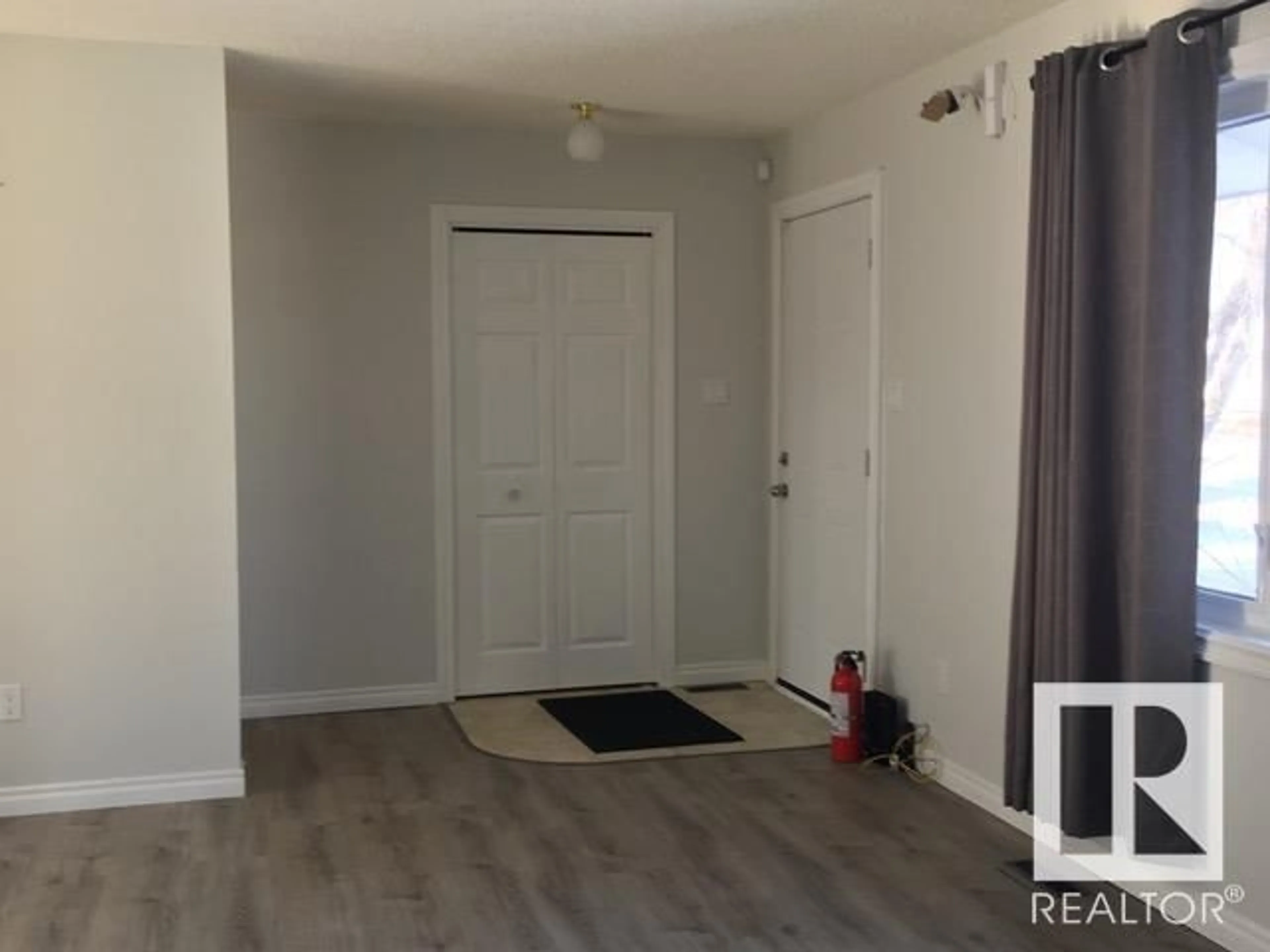 A pic of a room for 4404 44 AVE, Bonnyville Town Alberta T9N1W9