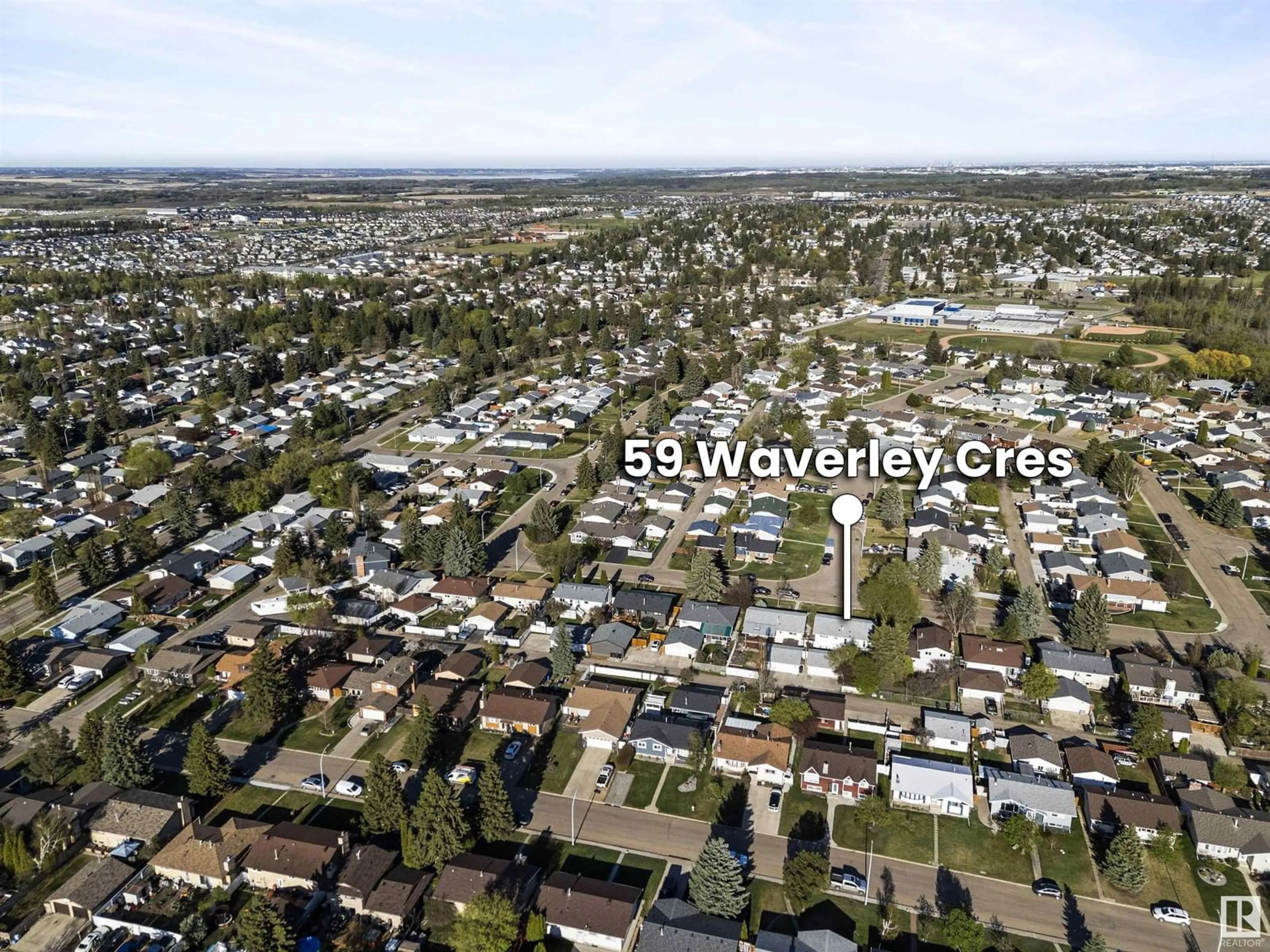 A pic from outside/outdoor area/front of a property/back of a property/a pic from drone, street for 59 WAVERLEY CR, Spruce Grove Alberta T7X1N9