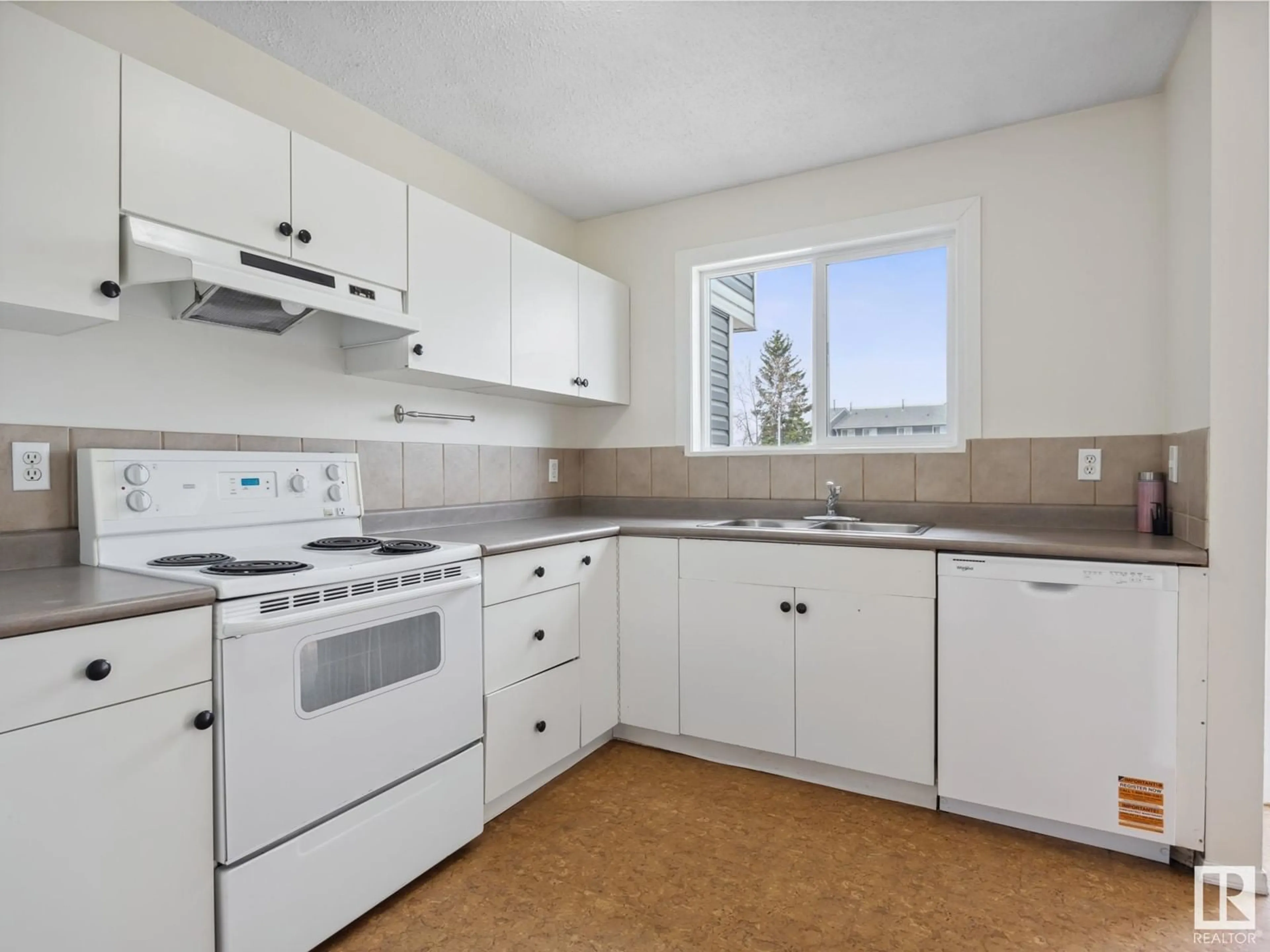 Standard kitchen, unknown for 519 DUNLUCE RD, Edmonton Alberta T5X4P4