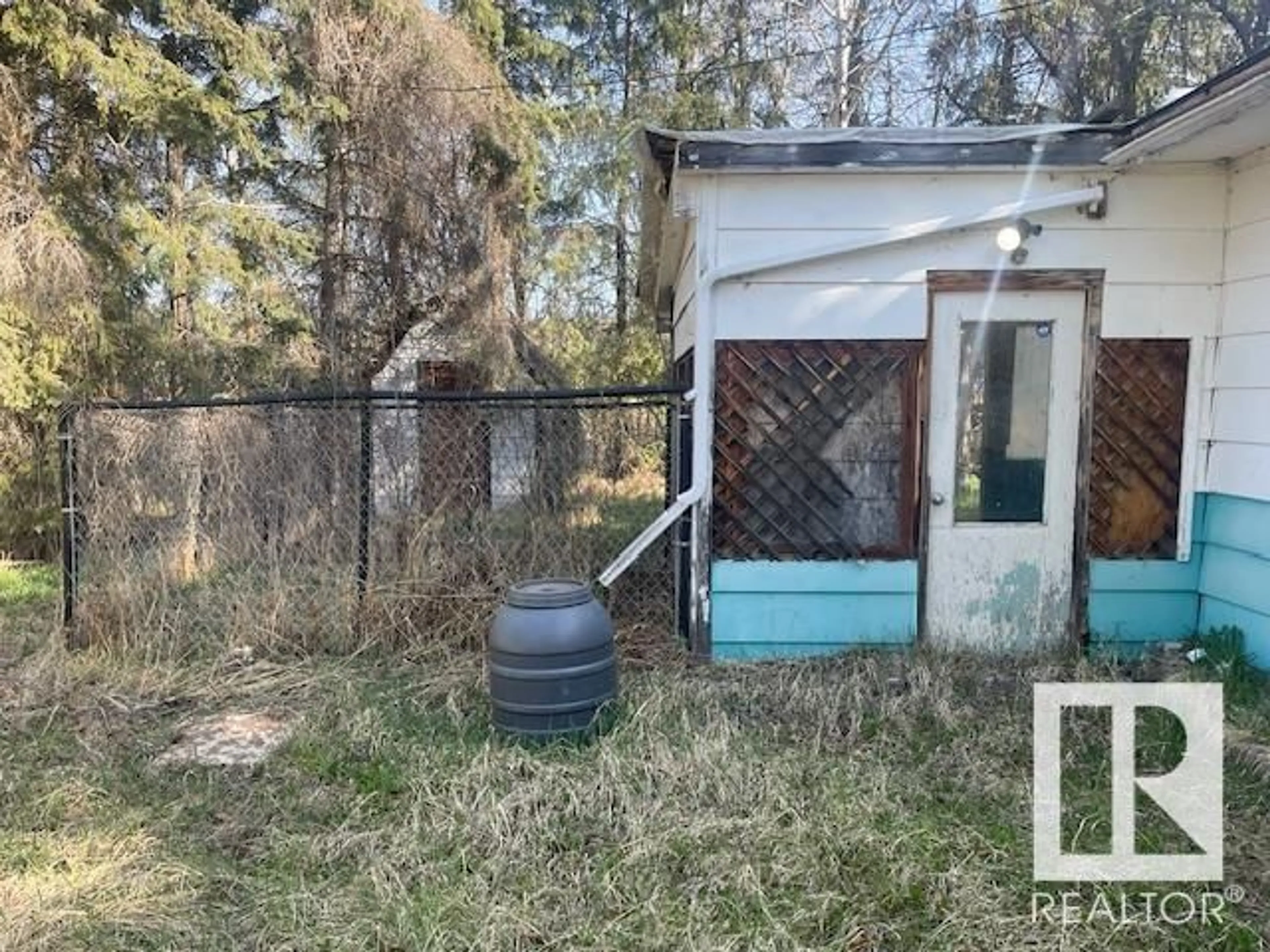Shed for 5013 50 ST, Rural Bonnyville M.D. Alberta T0A0T0