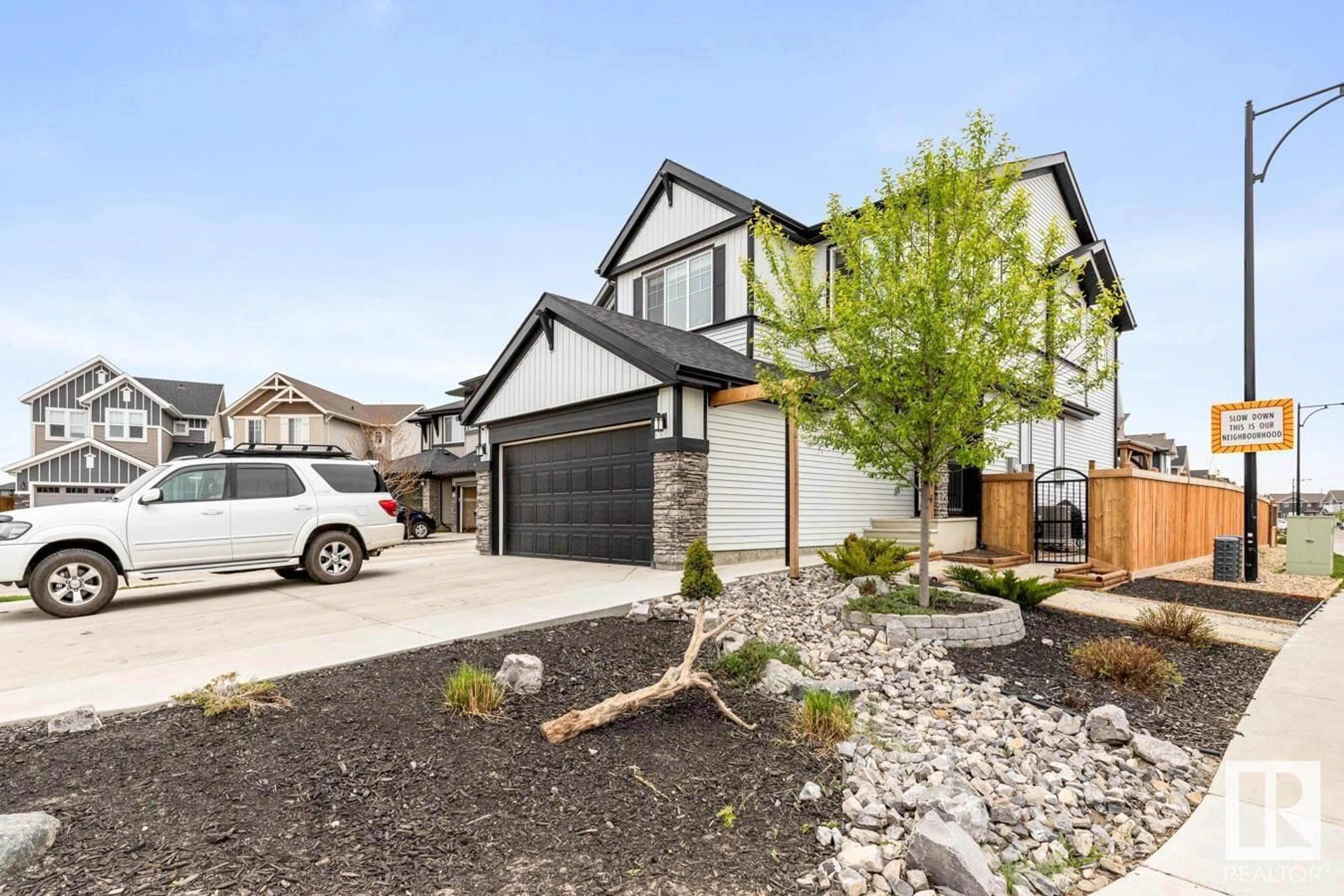 Unknown for 6327 173 AV, Edmonton Alberta T5Y3Y3