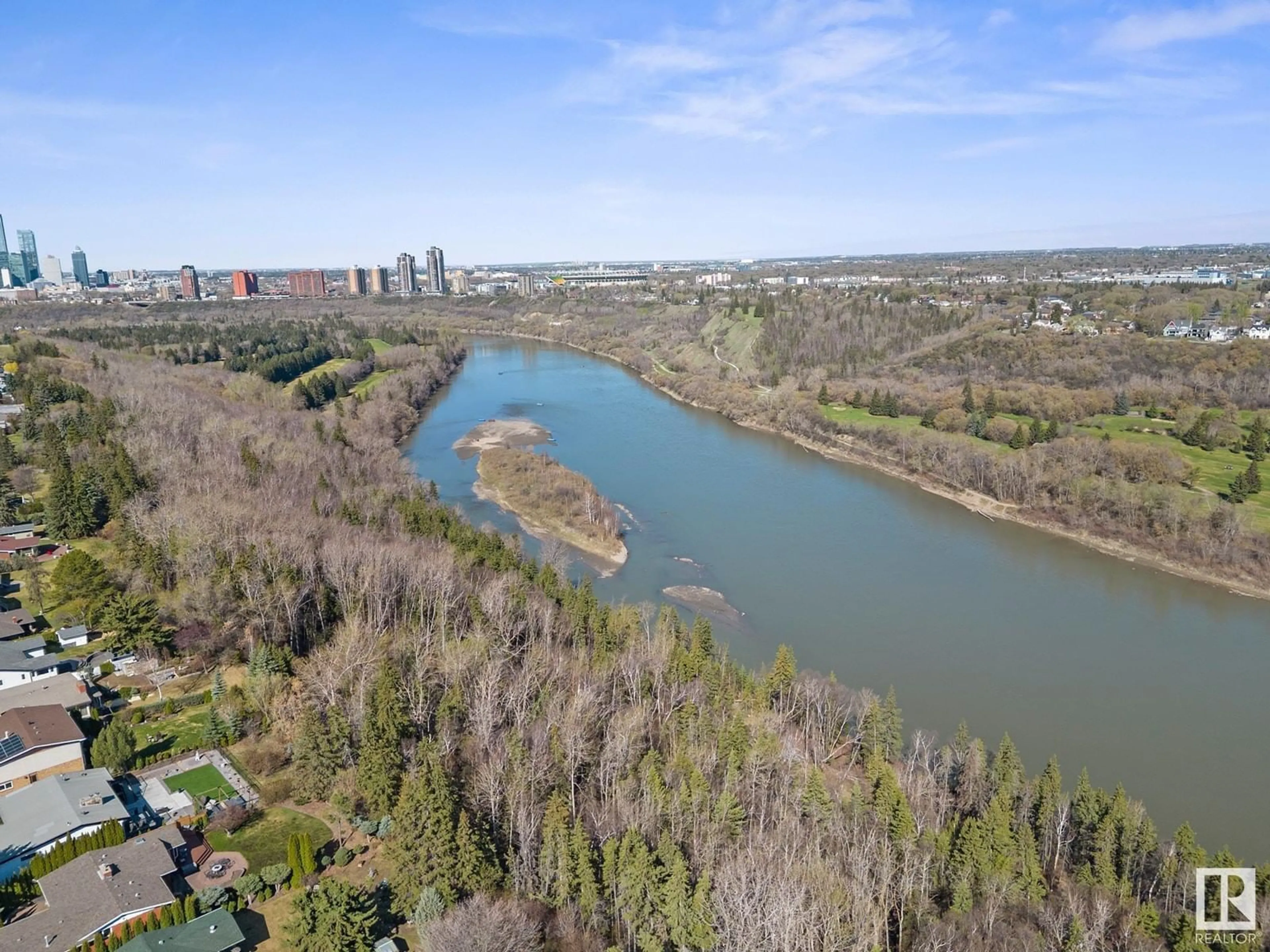 A pic from outside/outdoor area/front of a property/back of a property/a pic from drone, water/lake/river/ocean view for 10607 75 ST, Edmonton Alberta T6A2Z8