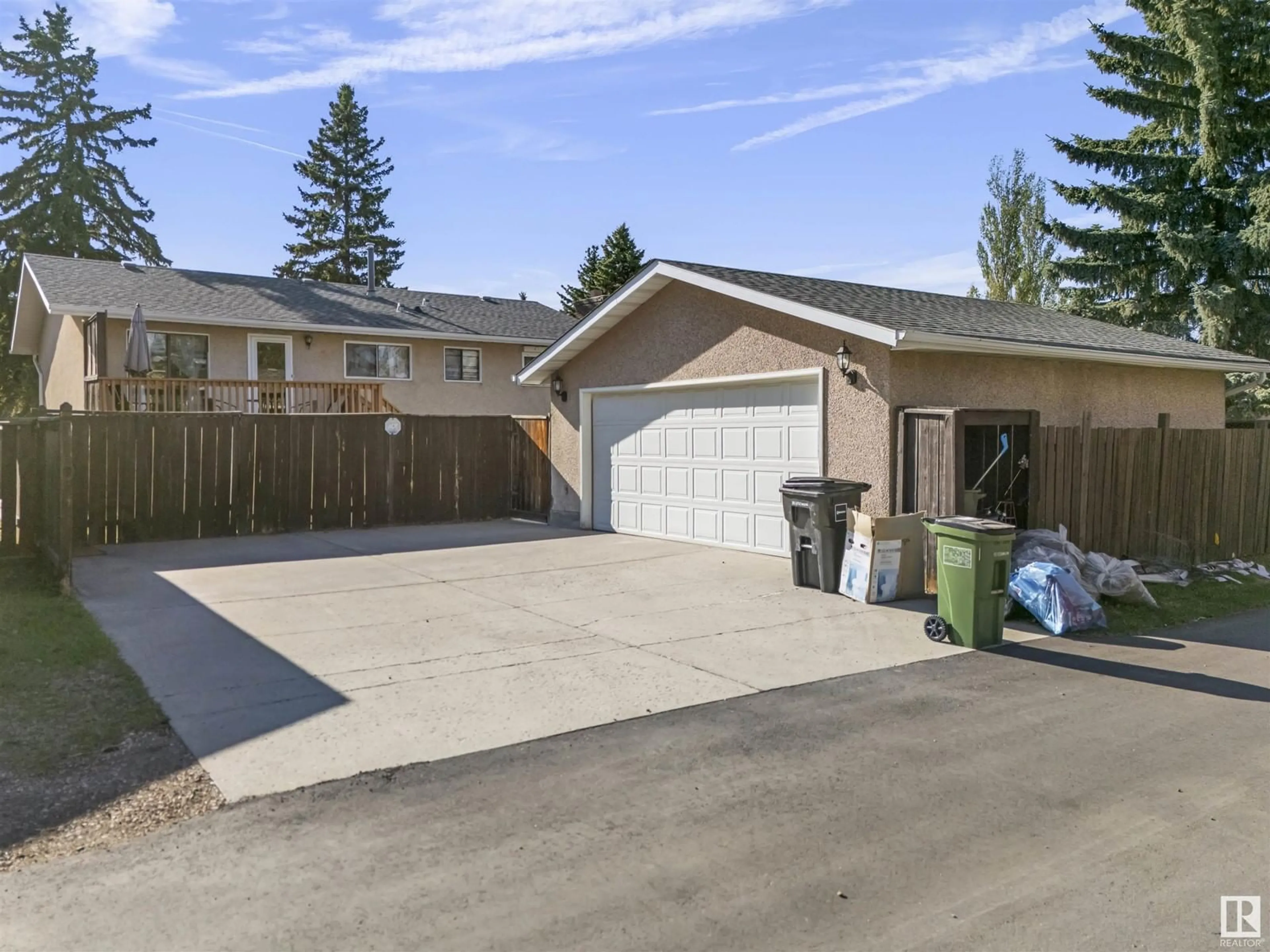 Unknown for 1855 51 ST, Edmonton Alberta T6L1X4
