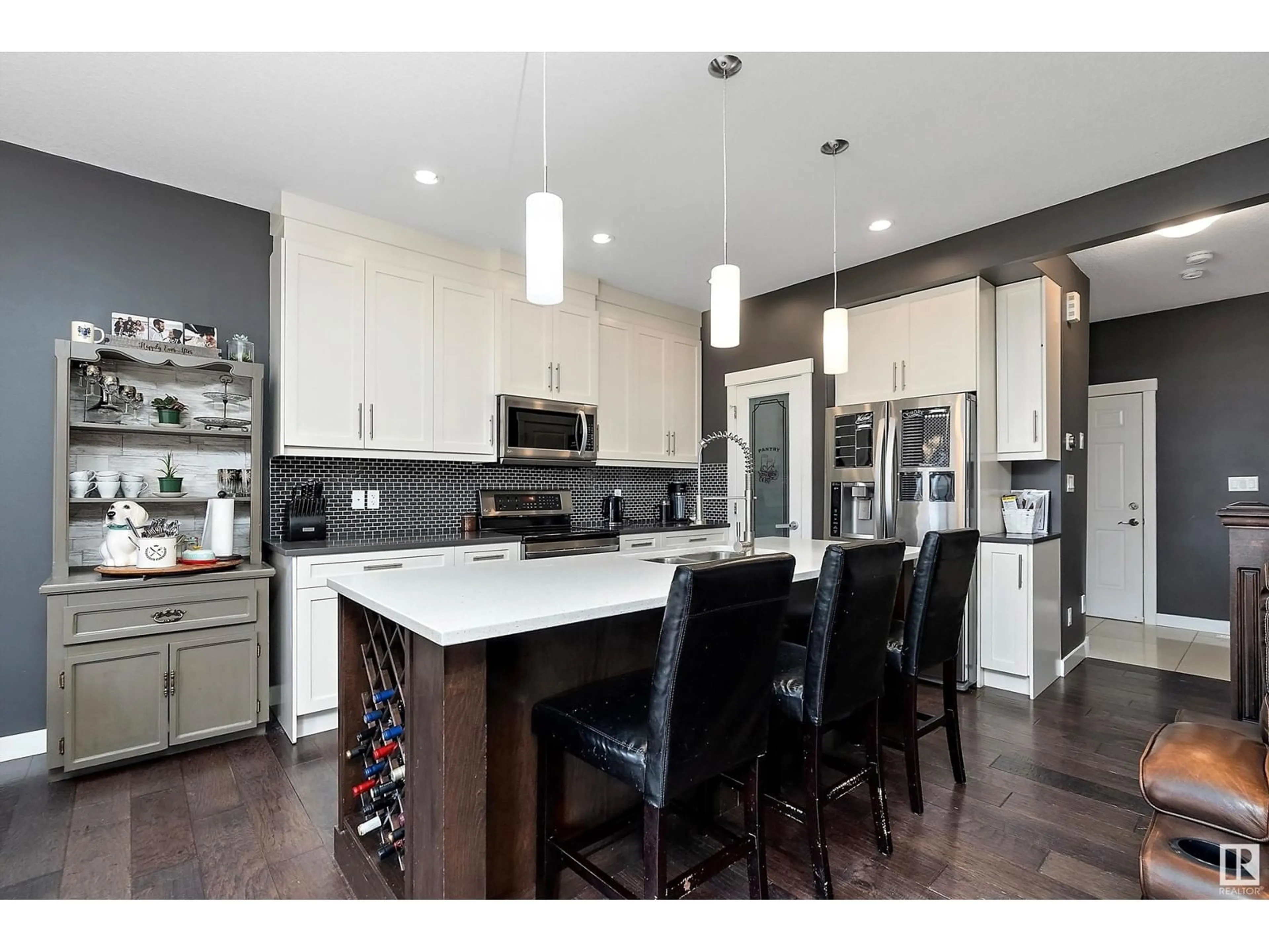 Open concept kitchen, unknown for 5021 53 AV, Calmar Alberta T0C0V0
