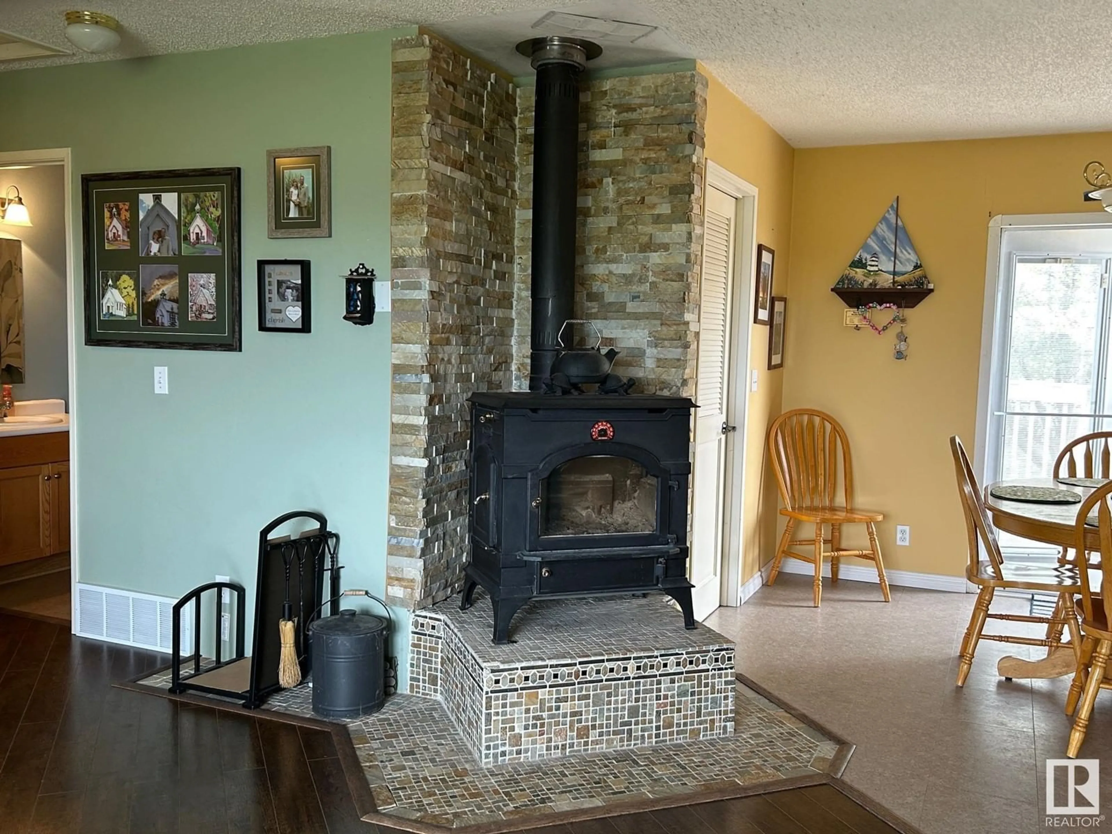 A pic of a room for 61101 RGE RD 261, Rural Westlock County Alberta T7P2P4