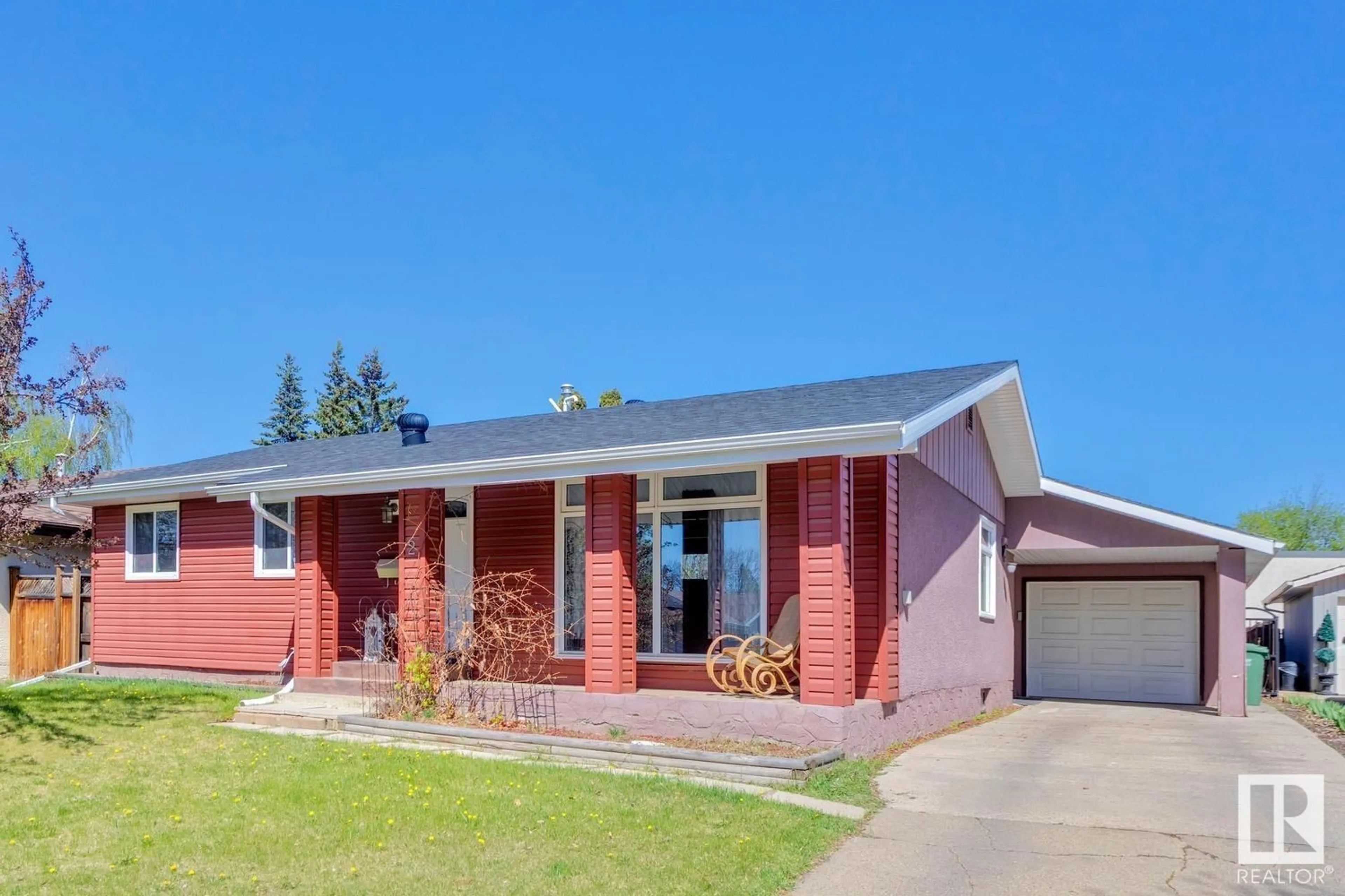 Home with brick exterior material, street for 2 LEON PL, St. Albert Alberta T8N1X6