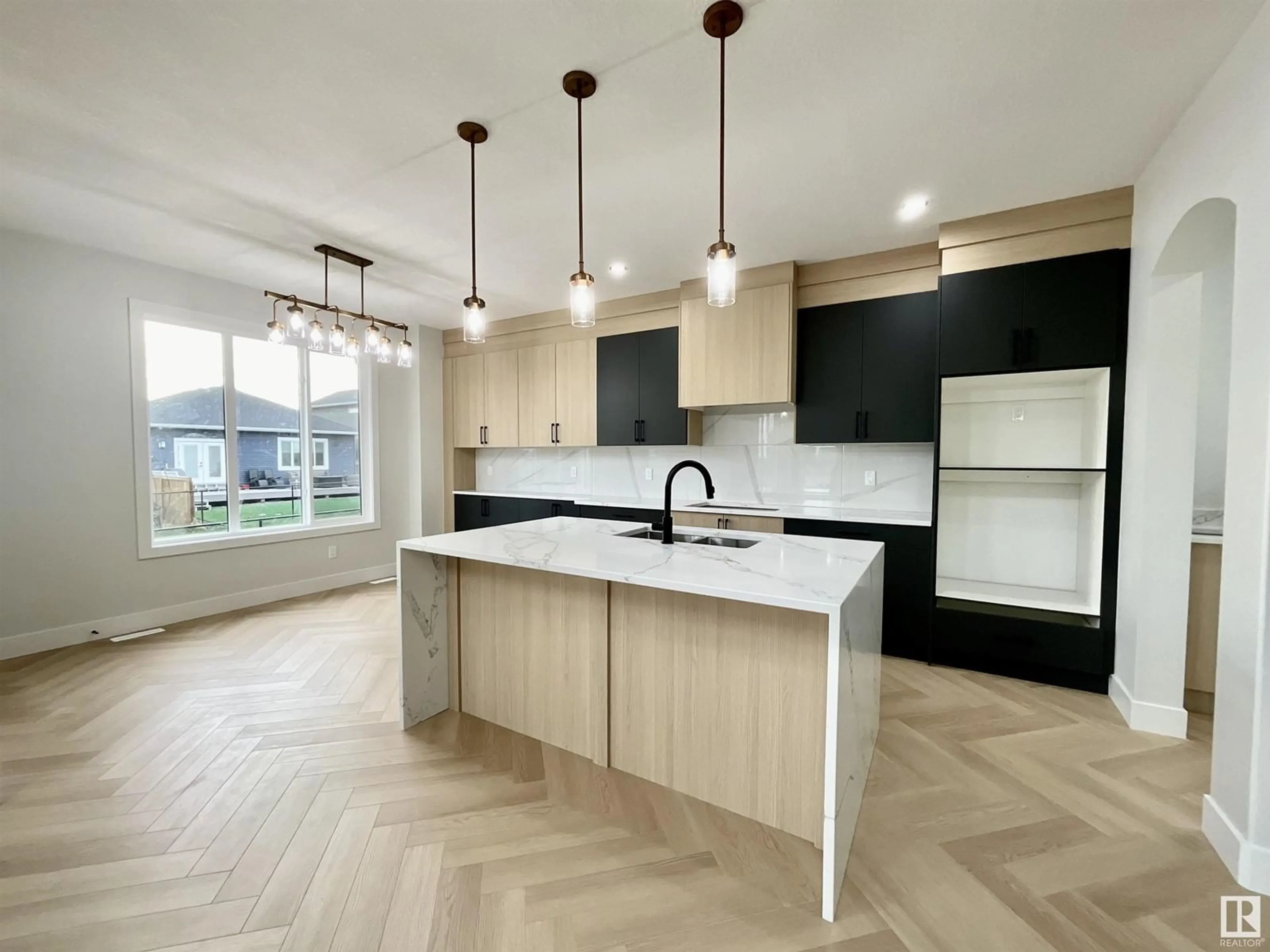 Open concept kitchen, unknown for 2 BAKER ST, Ardrossan Alberta T8E0B6
