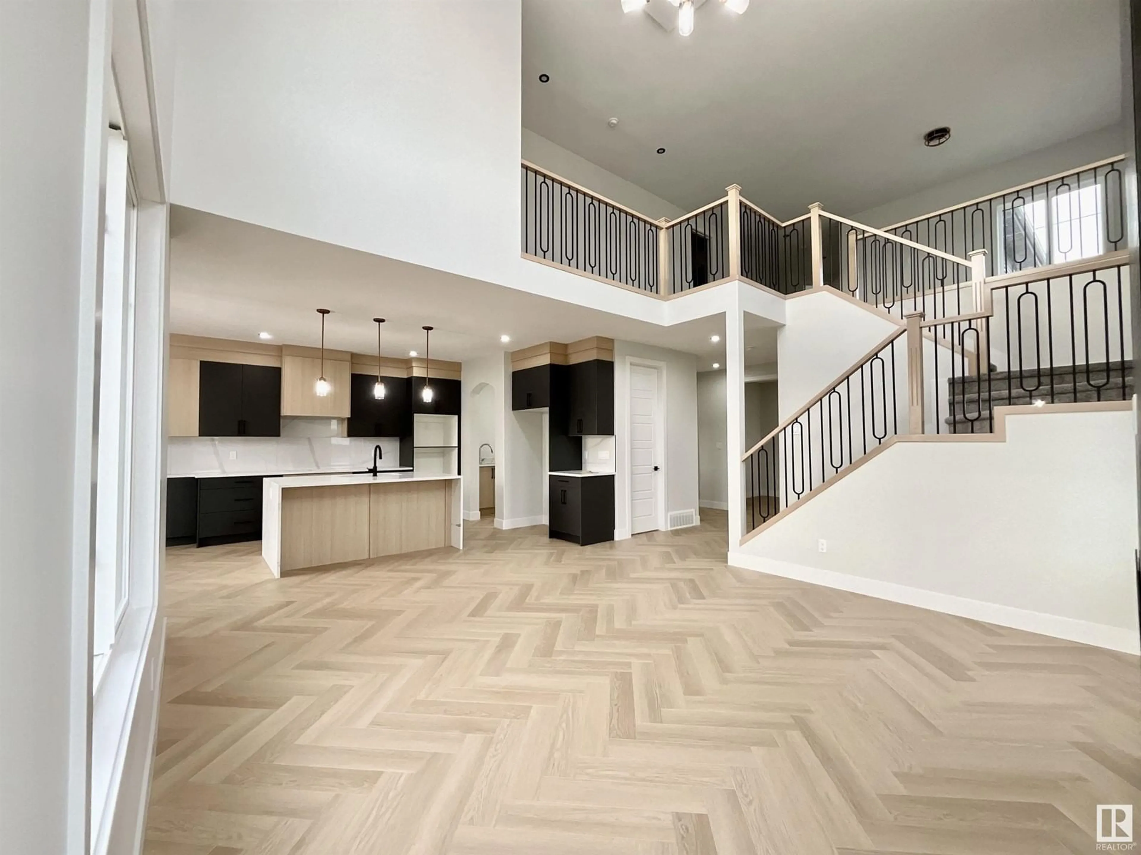 Open concept kitchen, unknown for 2 BAKER ST, Ardrossan Alberta T8E0B6