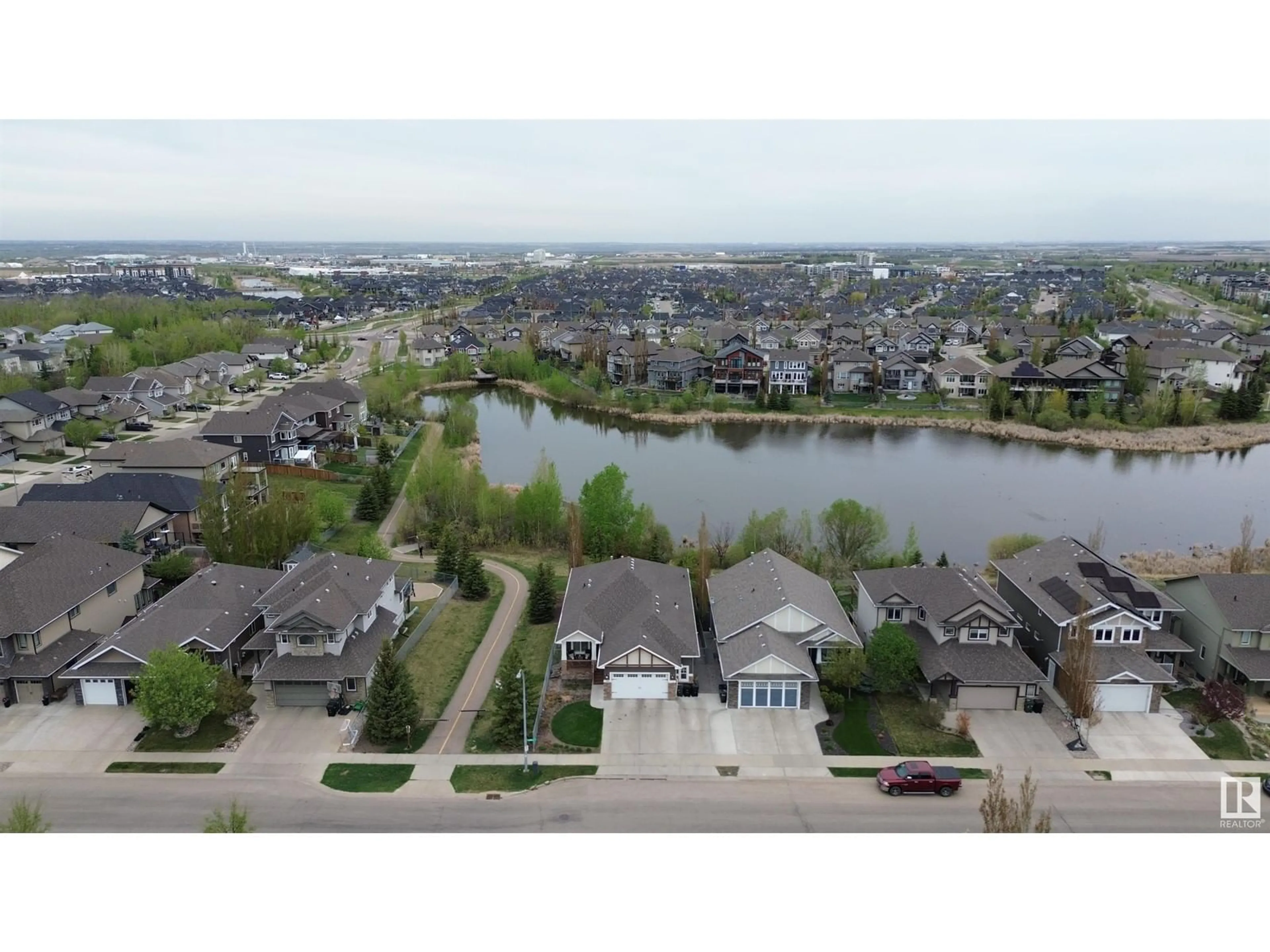 A pic from outside/outdoor area/front of a property/back of a property/a pic from drone, water/lake/river/ocean view for 143 CAMPBELL DR, Sherwood Park Alberta T8H0P4