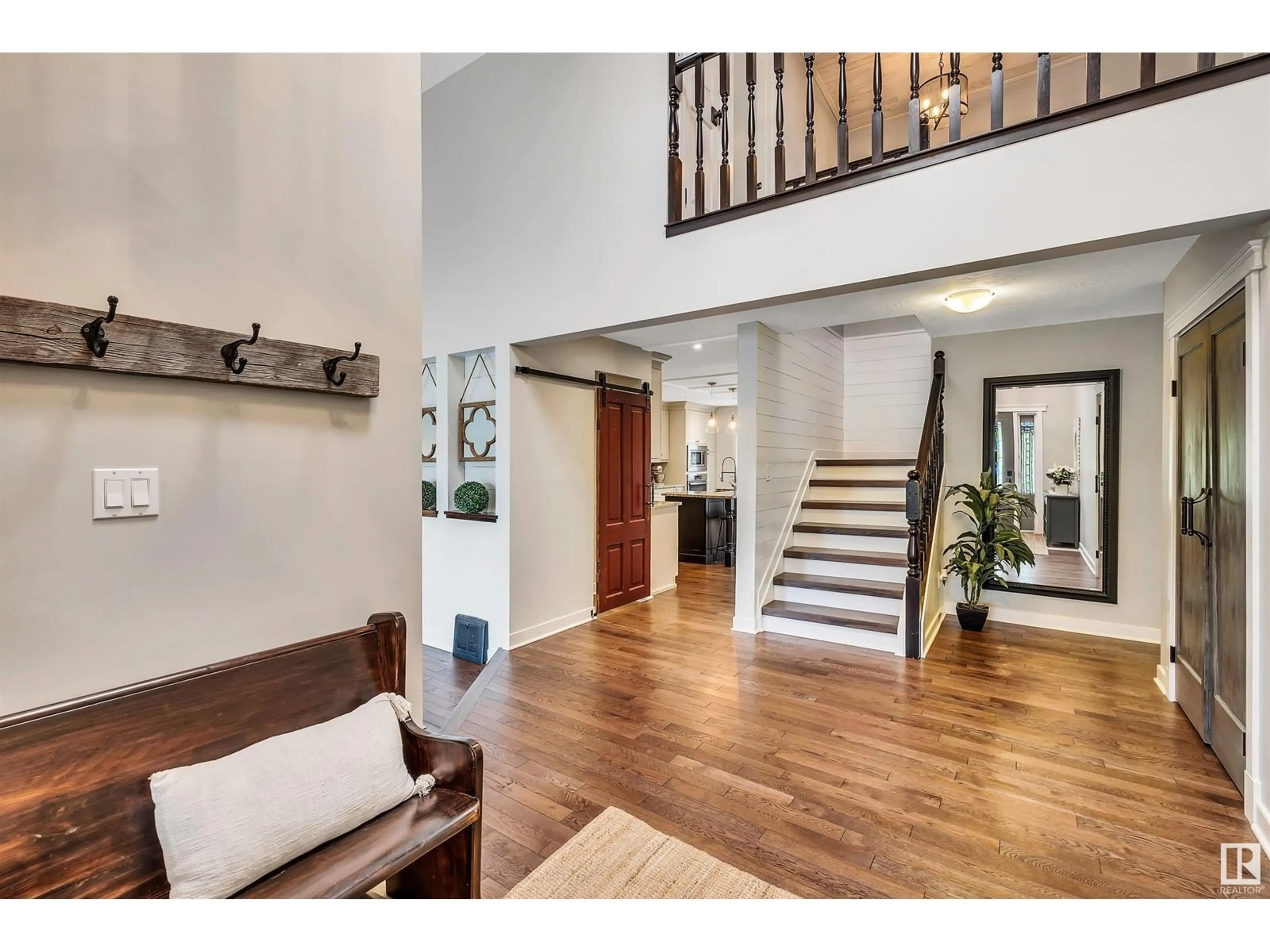 Indoor entryway for 15140 49 AV, Edmonton Alberta T6H5M8