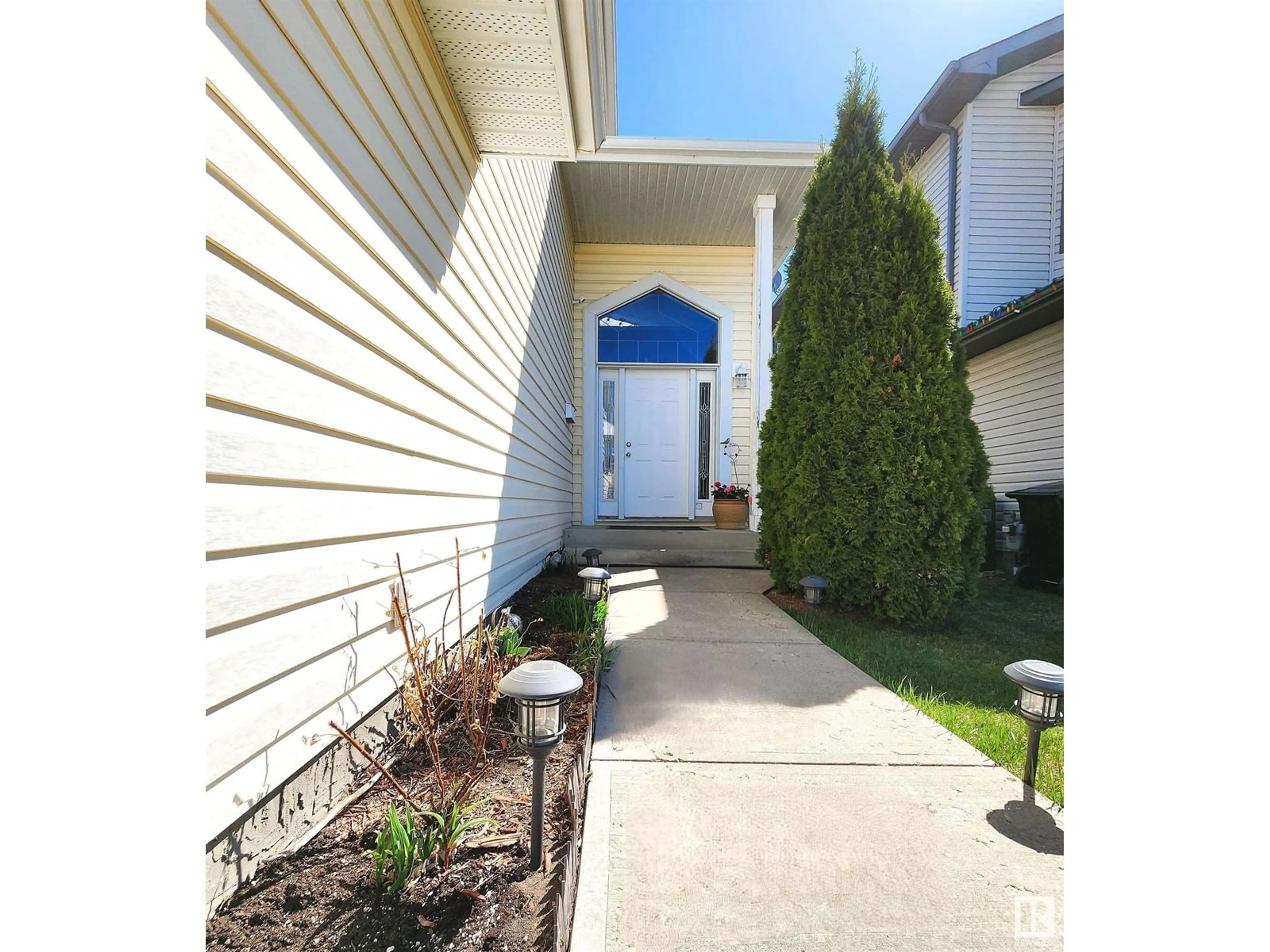 Unknown for 3709 22A ST, Edmonton Alberta T6T1V7