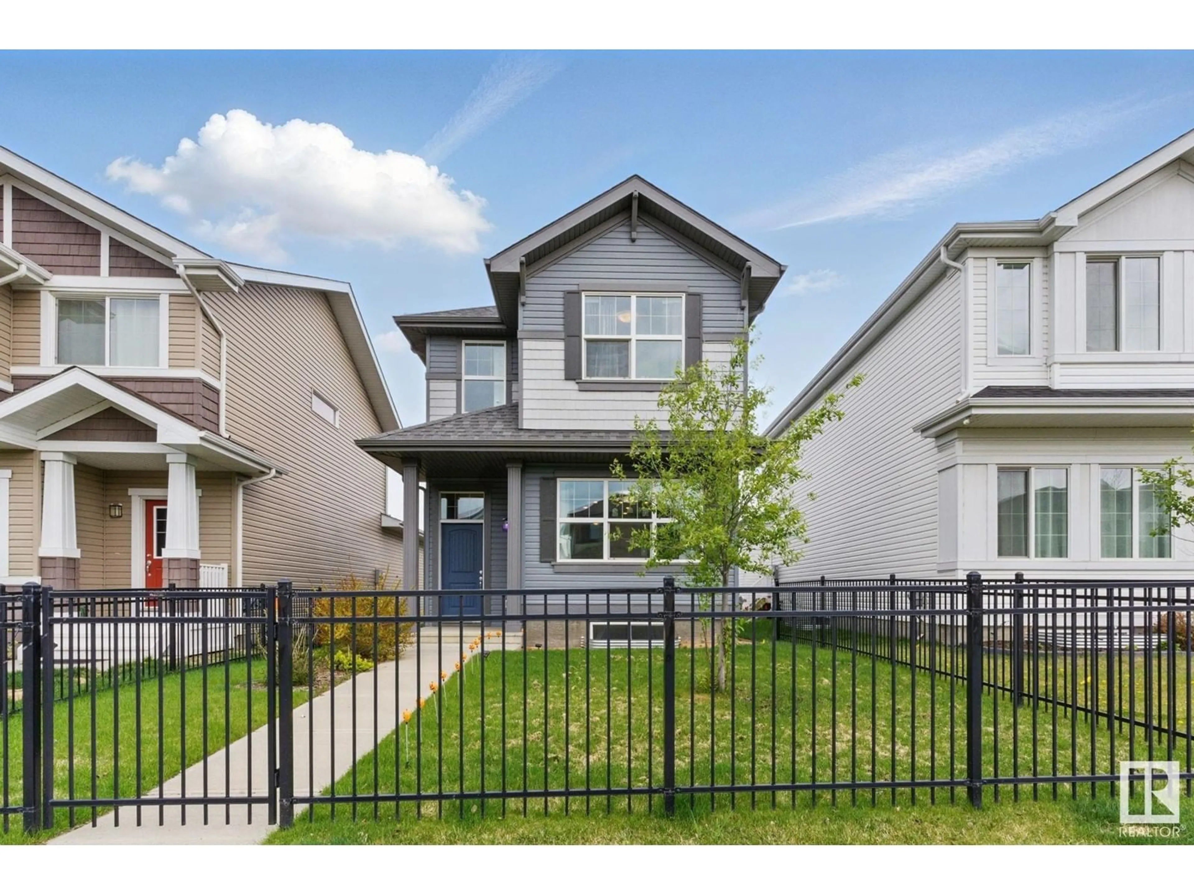 Home with vinyl exterior material, street for 3069 COUGHLAN LN, Edmonton Alberta T6W3N8