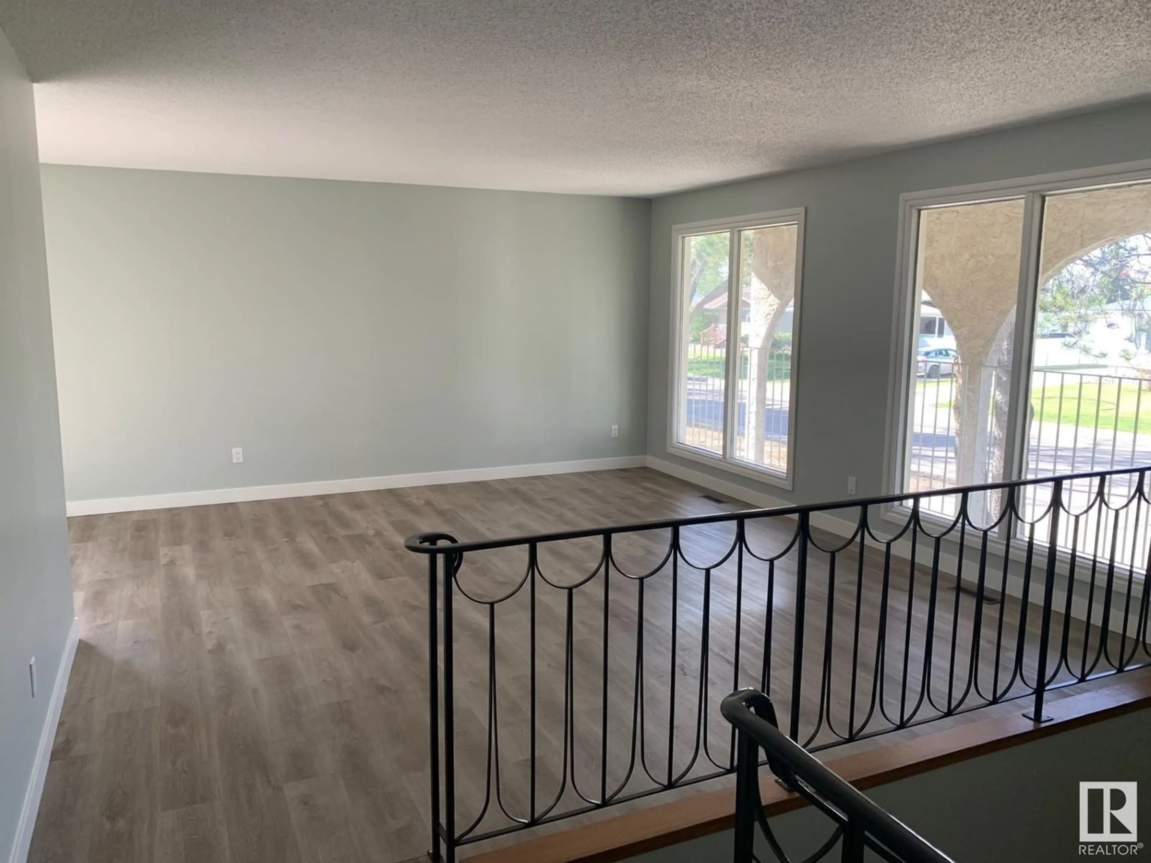 A pic of a room for 33 GREYSTONE CR, Sherwood Park Alberta T8A3E3