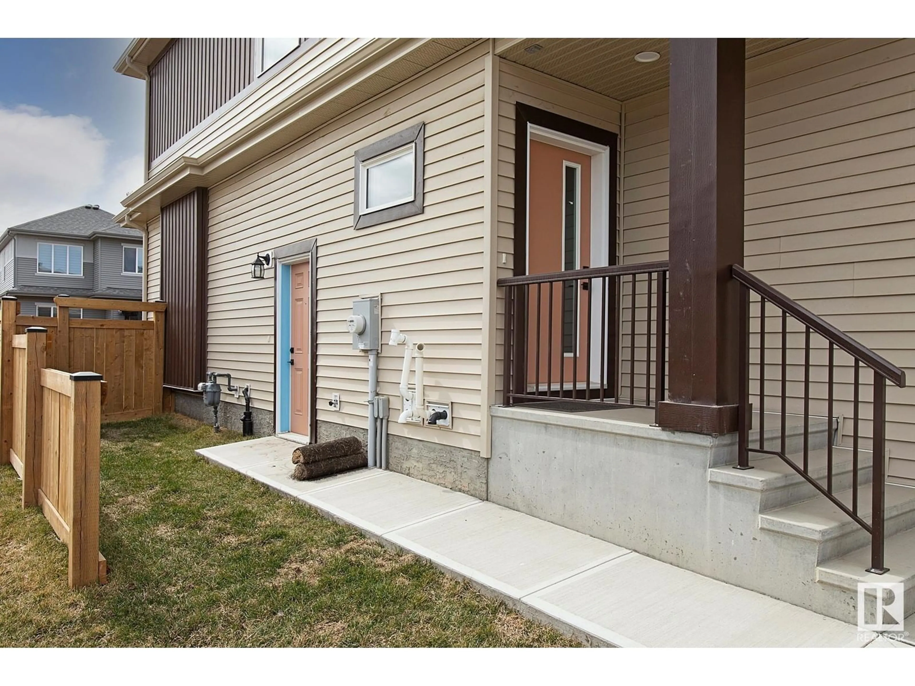 Unknown for NW - 20003 31 AVENUE, Edmonton Alberta T6M1N7