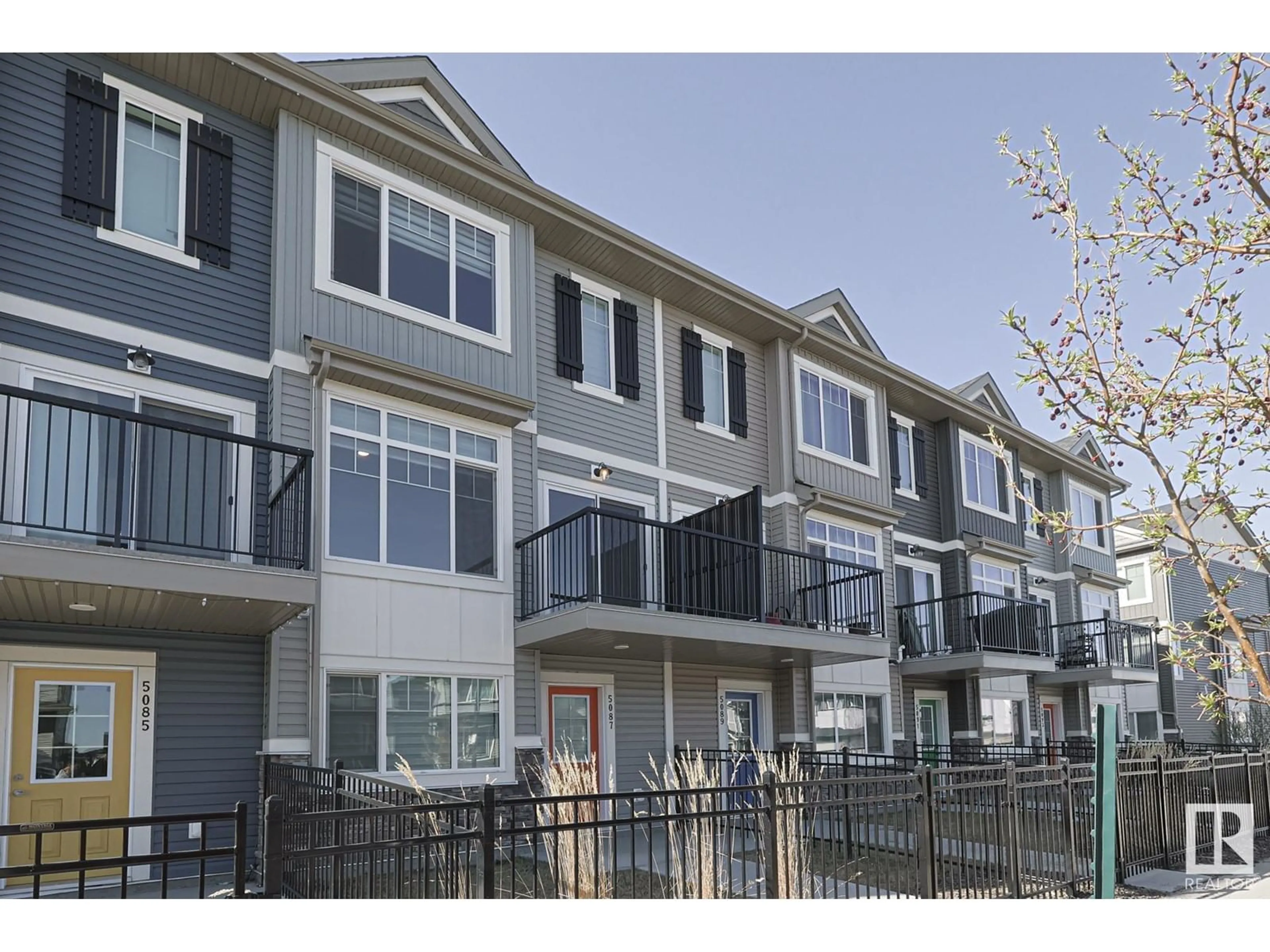 Unknown for 5087 CHAPPELLE RD, Edmonton Alberta T6W5A7