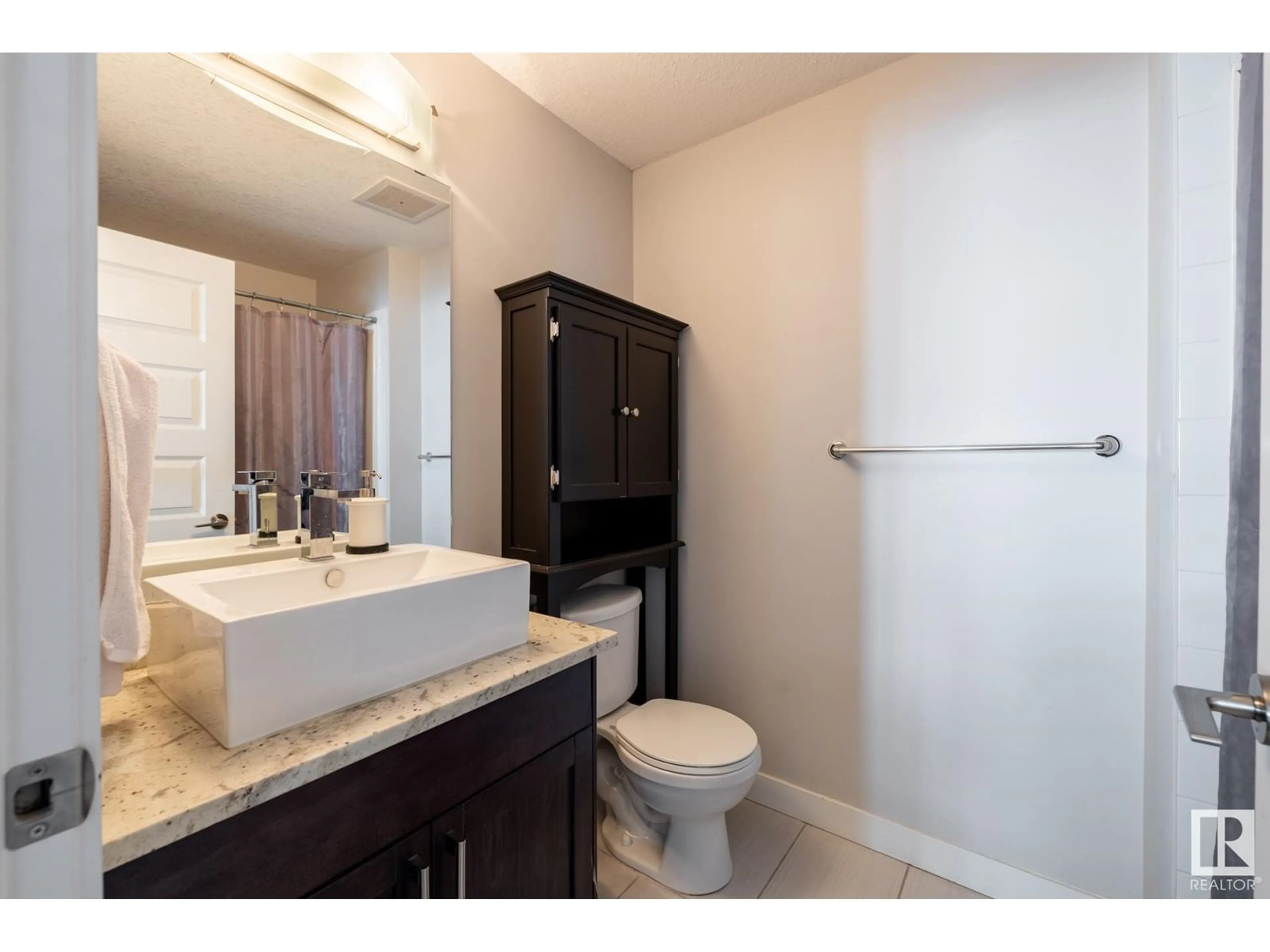 Standard bathroom, ceramic/tile floor for 516 5151 WINDERMERE BV, Edmonton Alberta T6W2K4