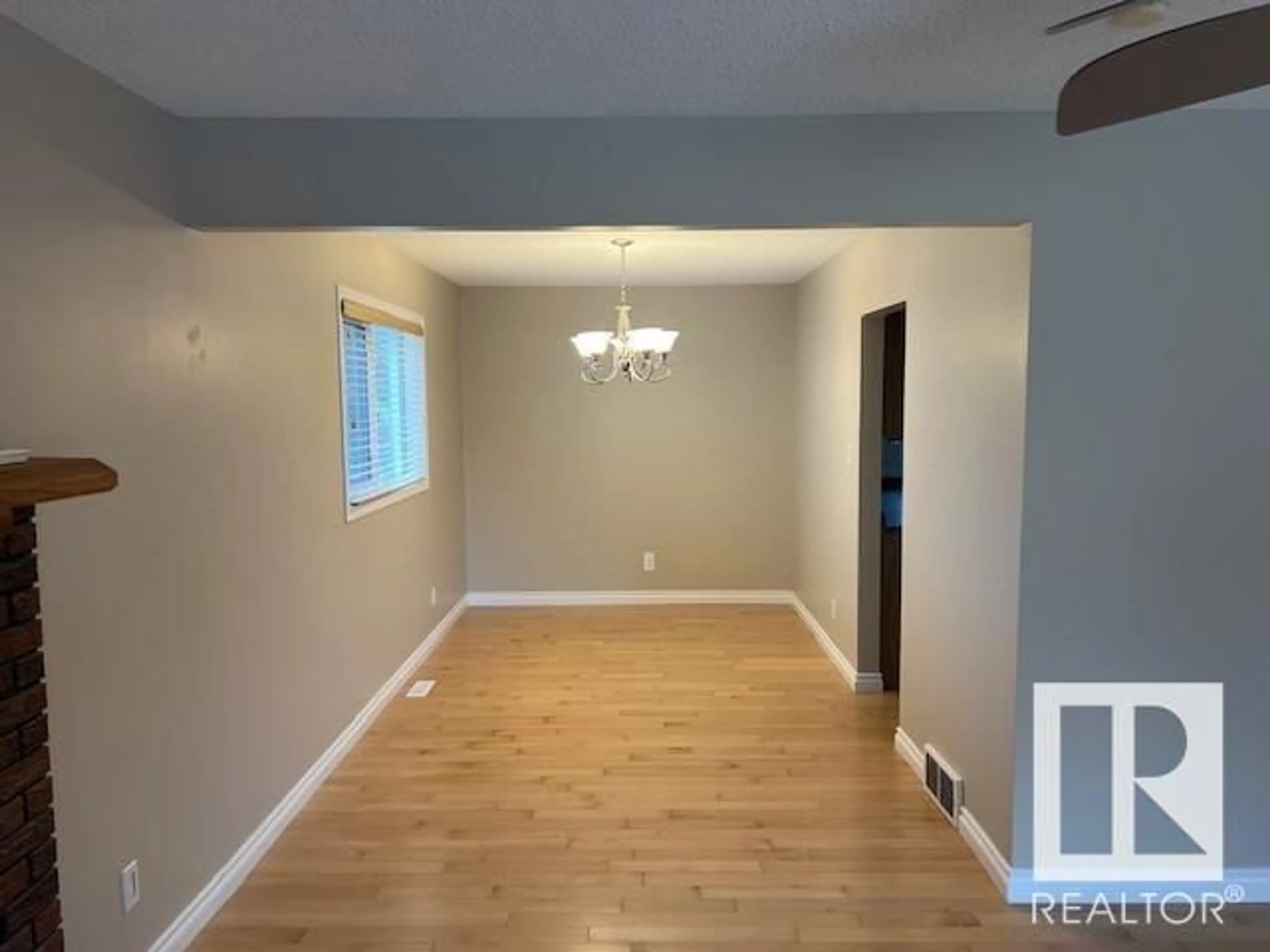A pic of a room for NW - 1778 37 ST, Edmonton Alberta T6L2R2