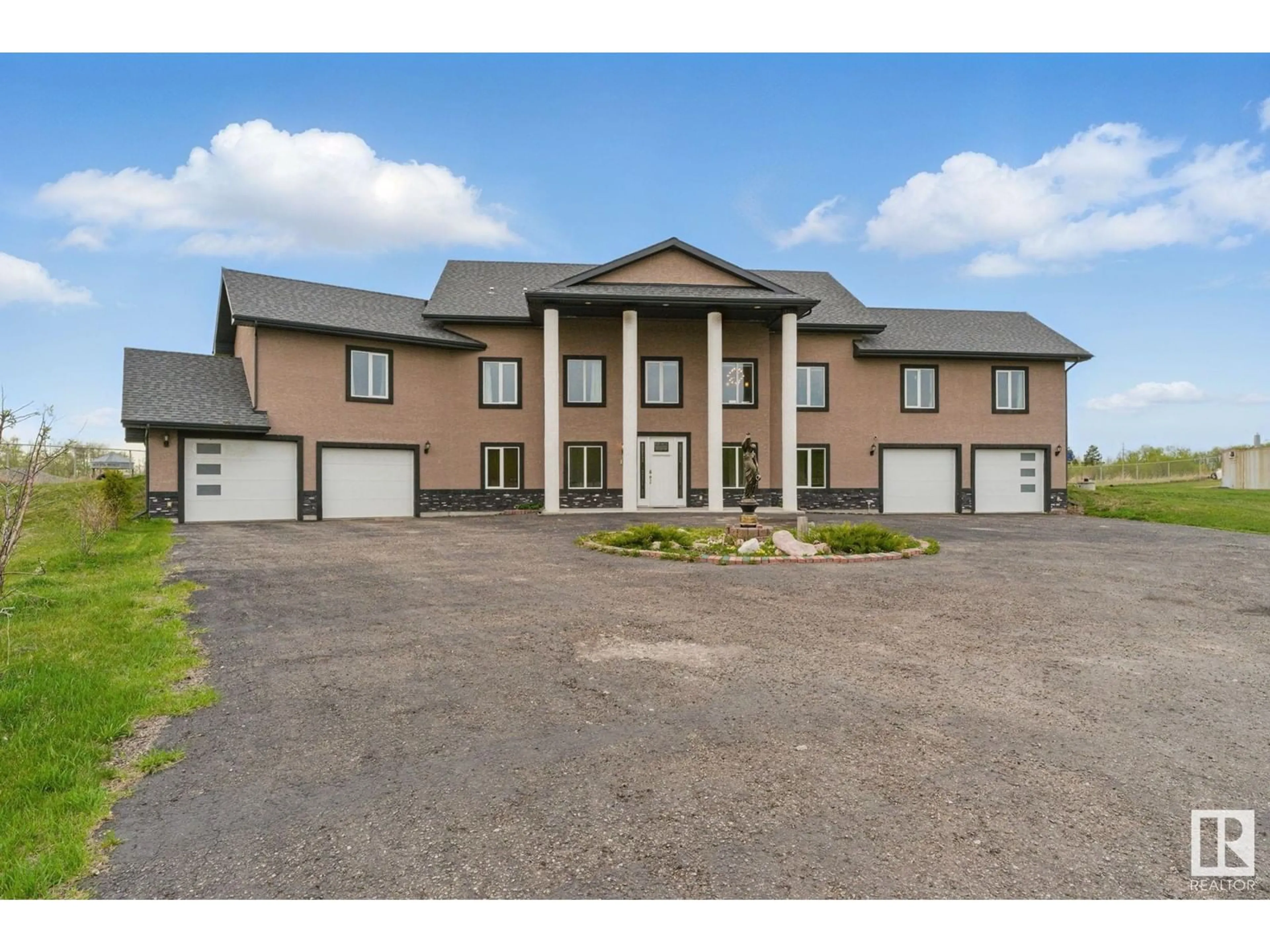 Unknown for 390 50353 RGE RD 224, Rural Leduc County Alberta T0B3M1