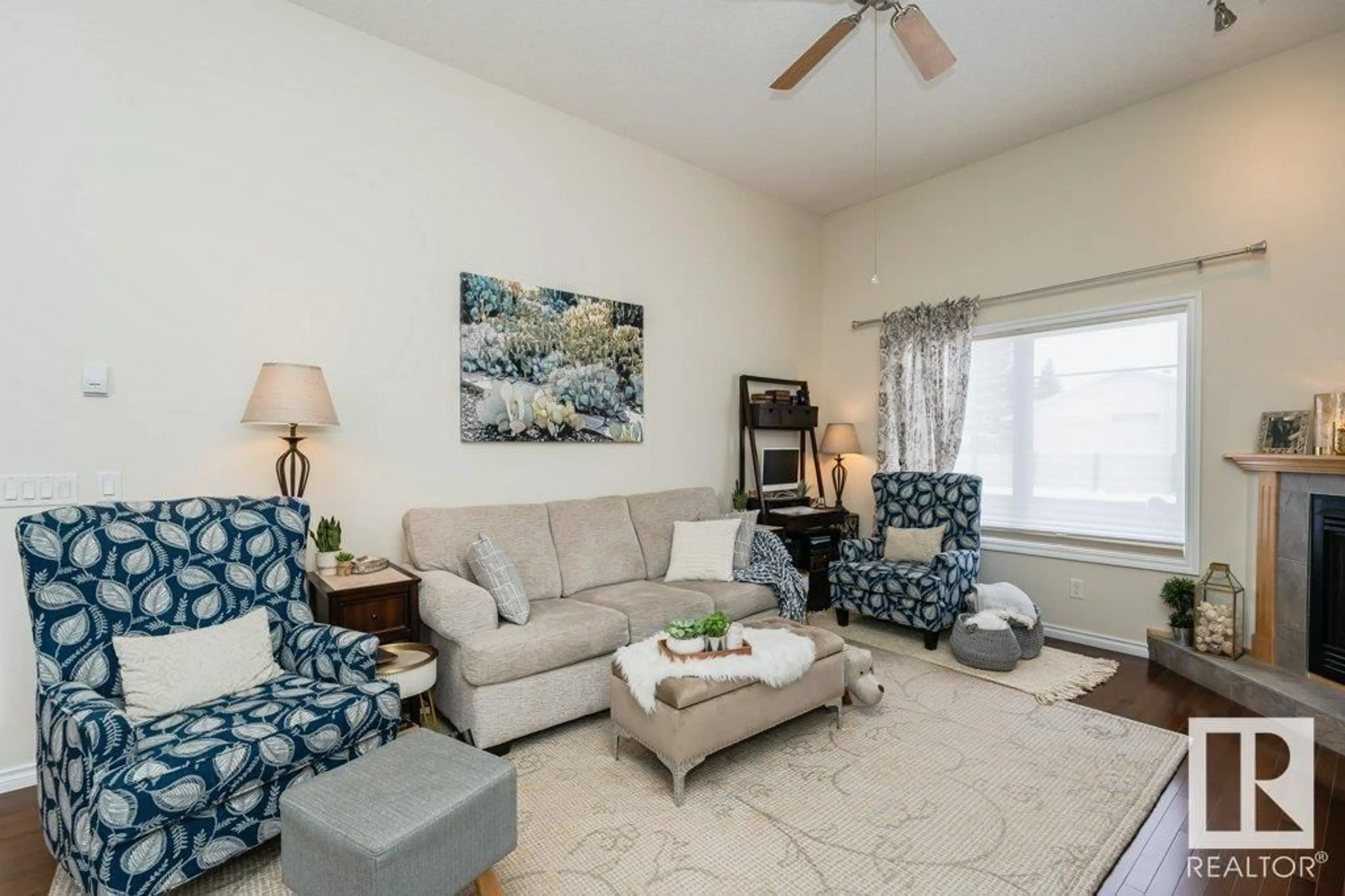 Living room with furniture, unknown for 9902 100 AV, Fort Saskatchewan Alberta T8L4N4