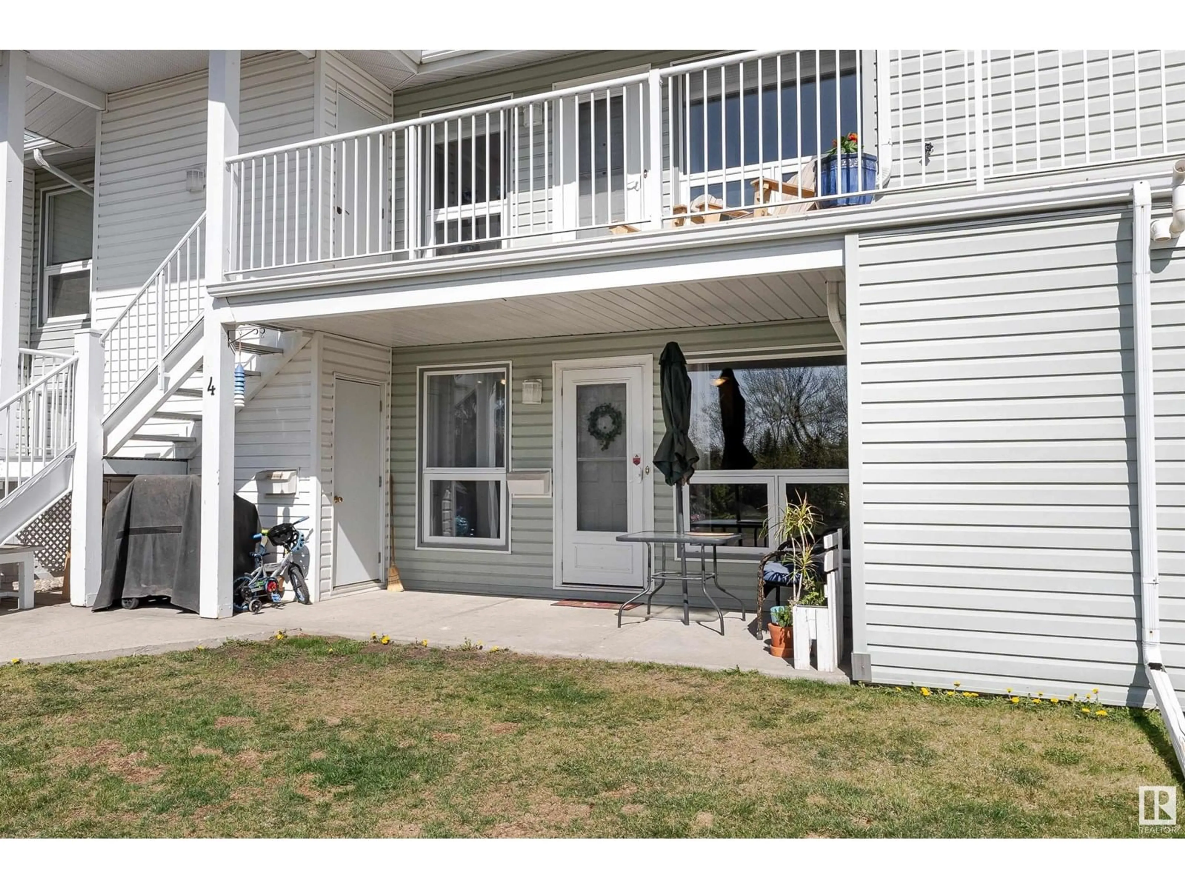 Unknown for #4 - 2115 118 ST, Edmonton Alberta T6J5N1