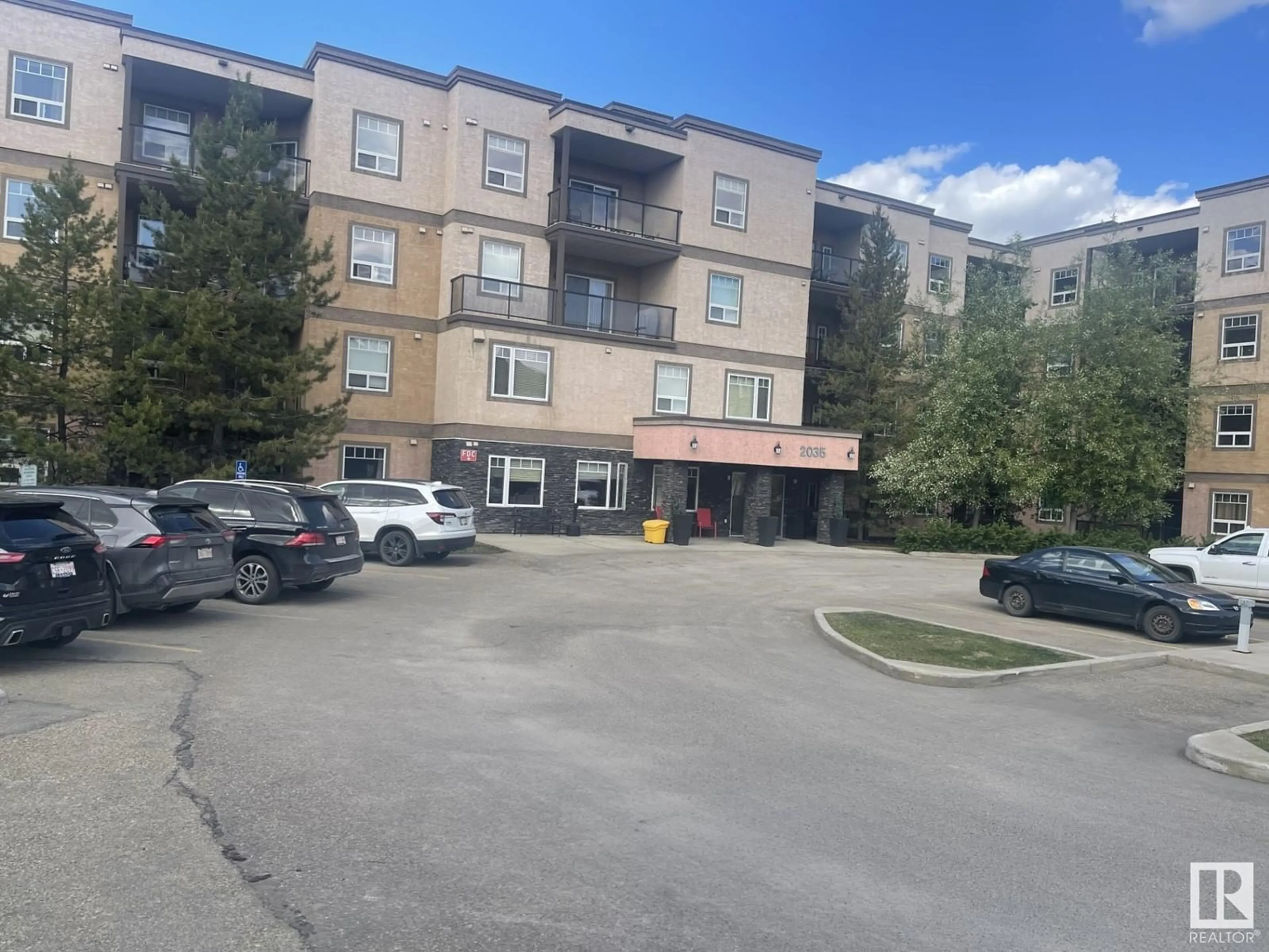 Unknown for #105 - 2035 GRANTHAM COURT, Edmonton Alberta T5T3X4