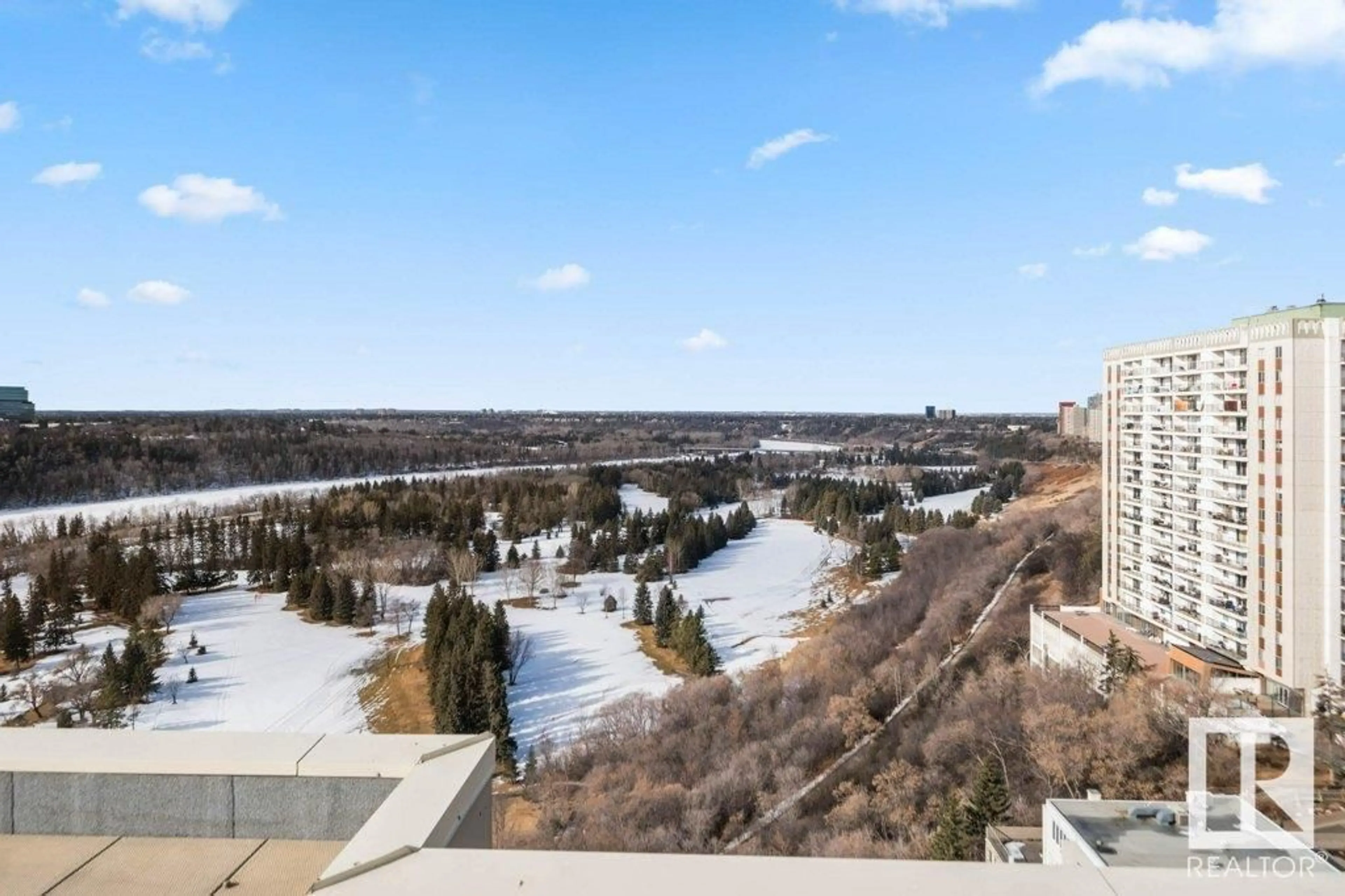 A pic from outside/outdoor area/front of a property/back of a property/a pic from drone, water/lake/river/ocean view for #306 - 9816 112 ST, Edmonton Alberta T5K1L5