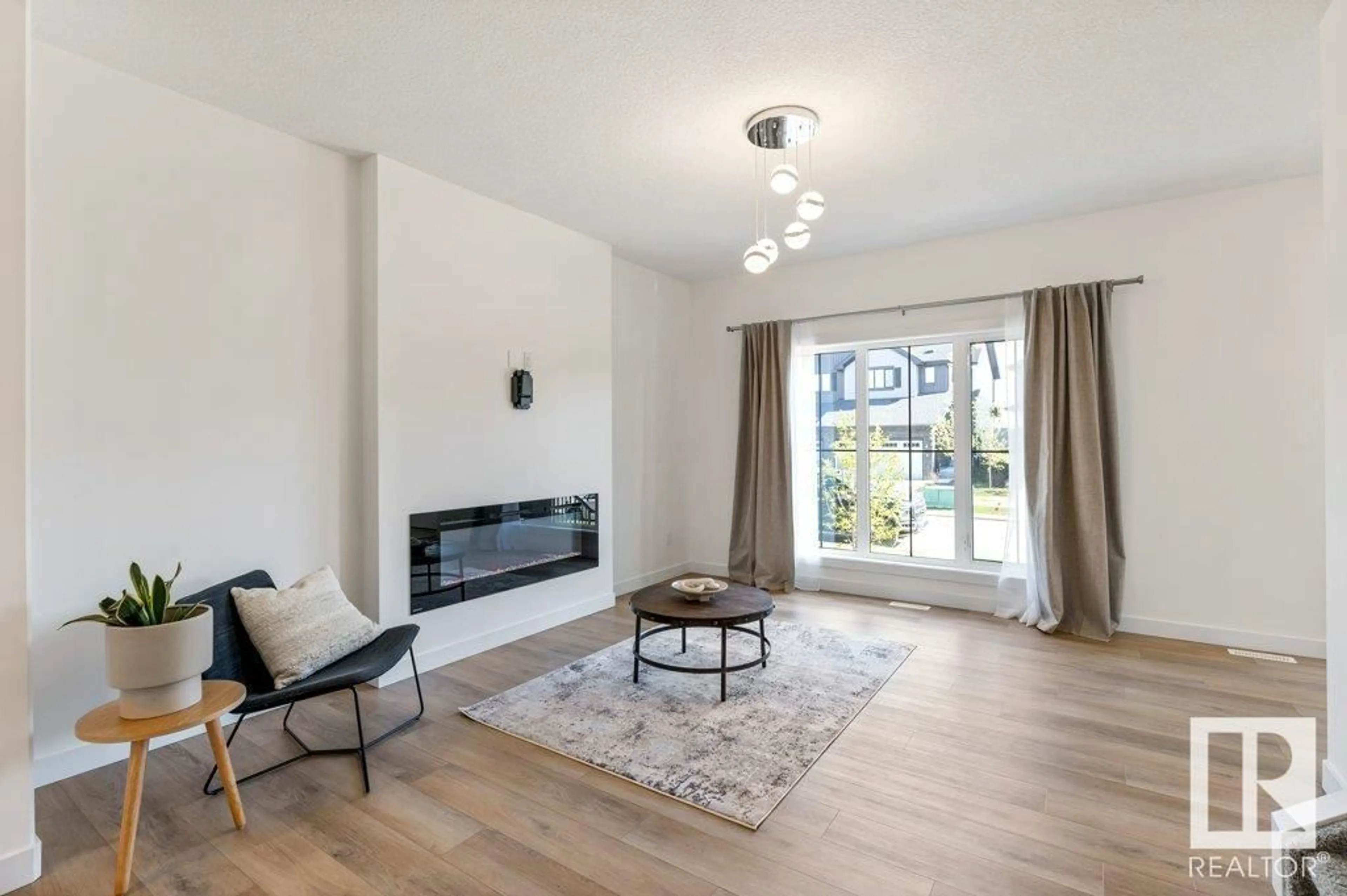 Living room with furniture, unknown for 8 CHAMBERY CR, St. Albert Alberta T8T2C1