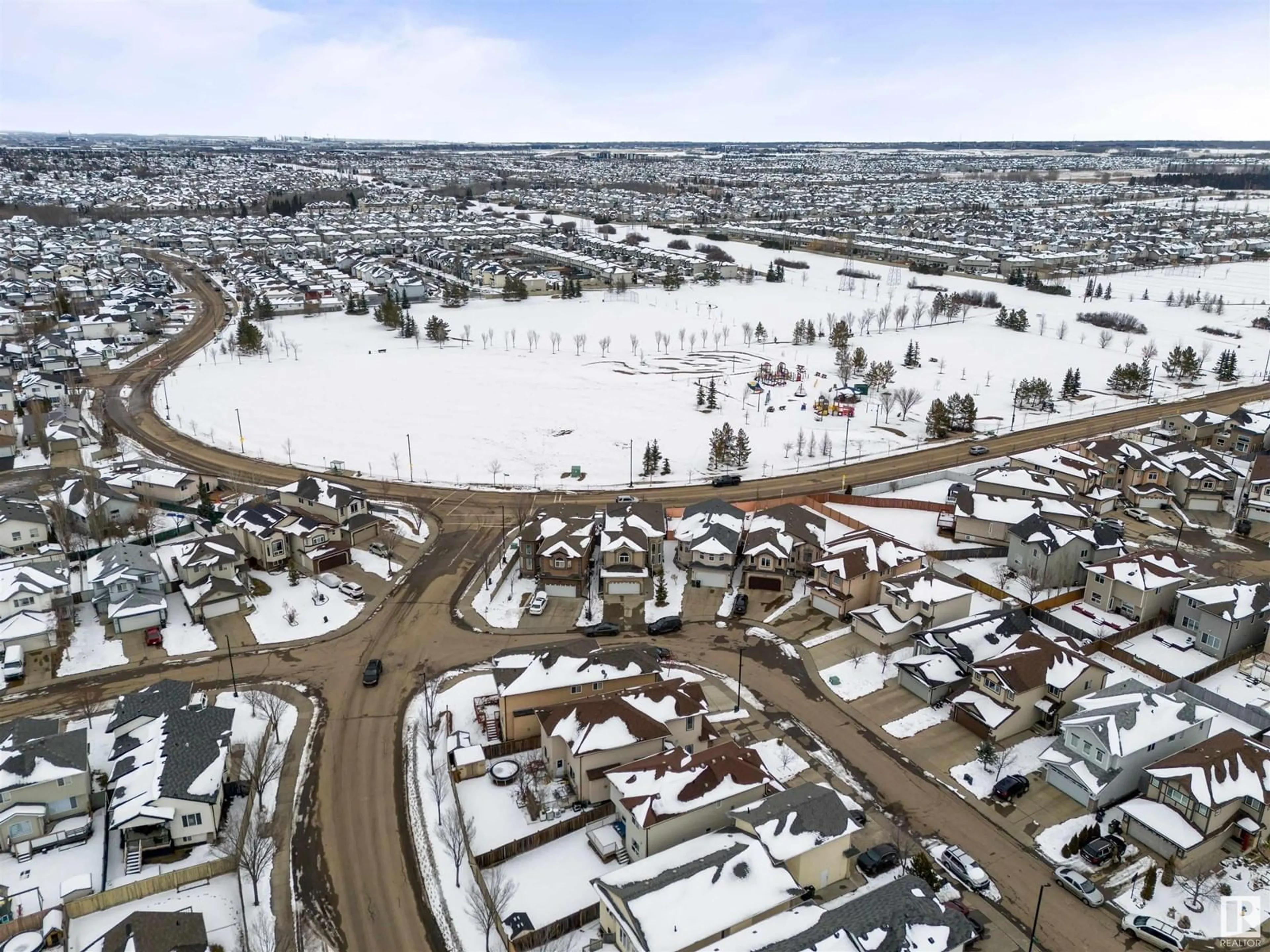 Unknown for 3108 27 AV, Edmonton Alberta T6T1R2