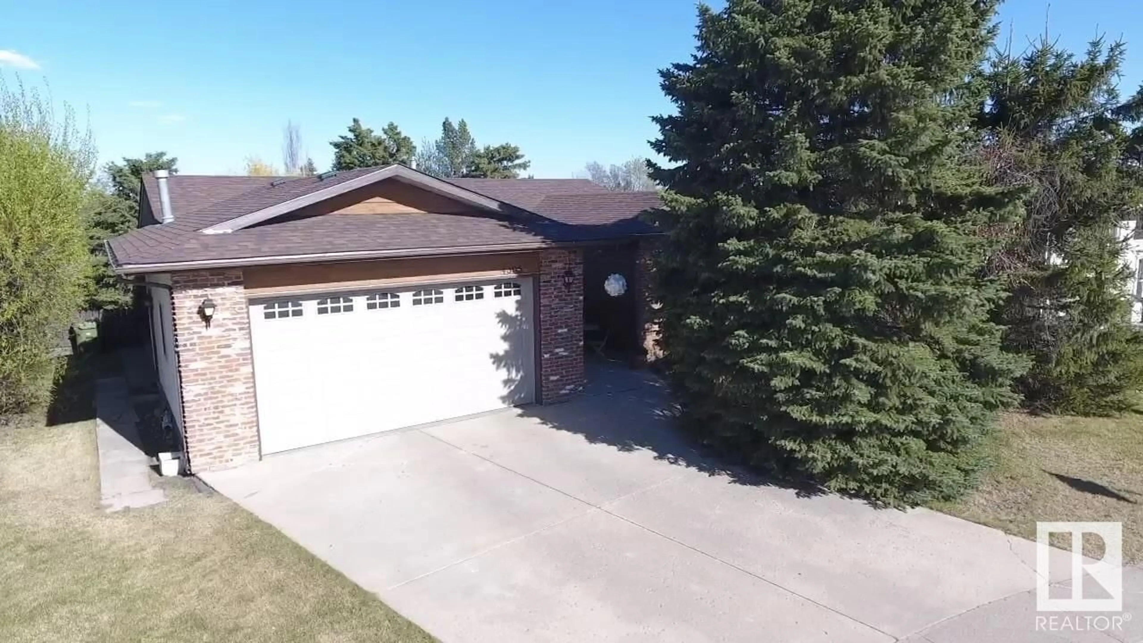 Unknown for 4305 74 ST, Camrose Alberta T4V3V3