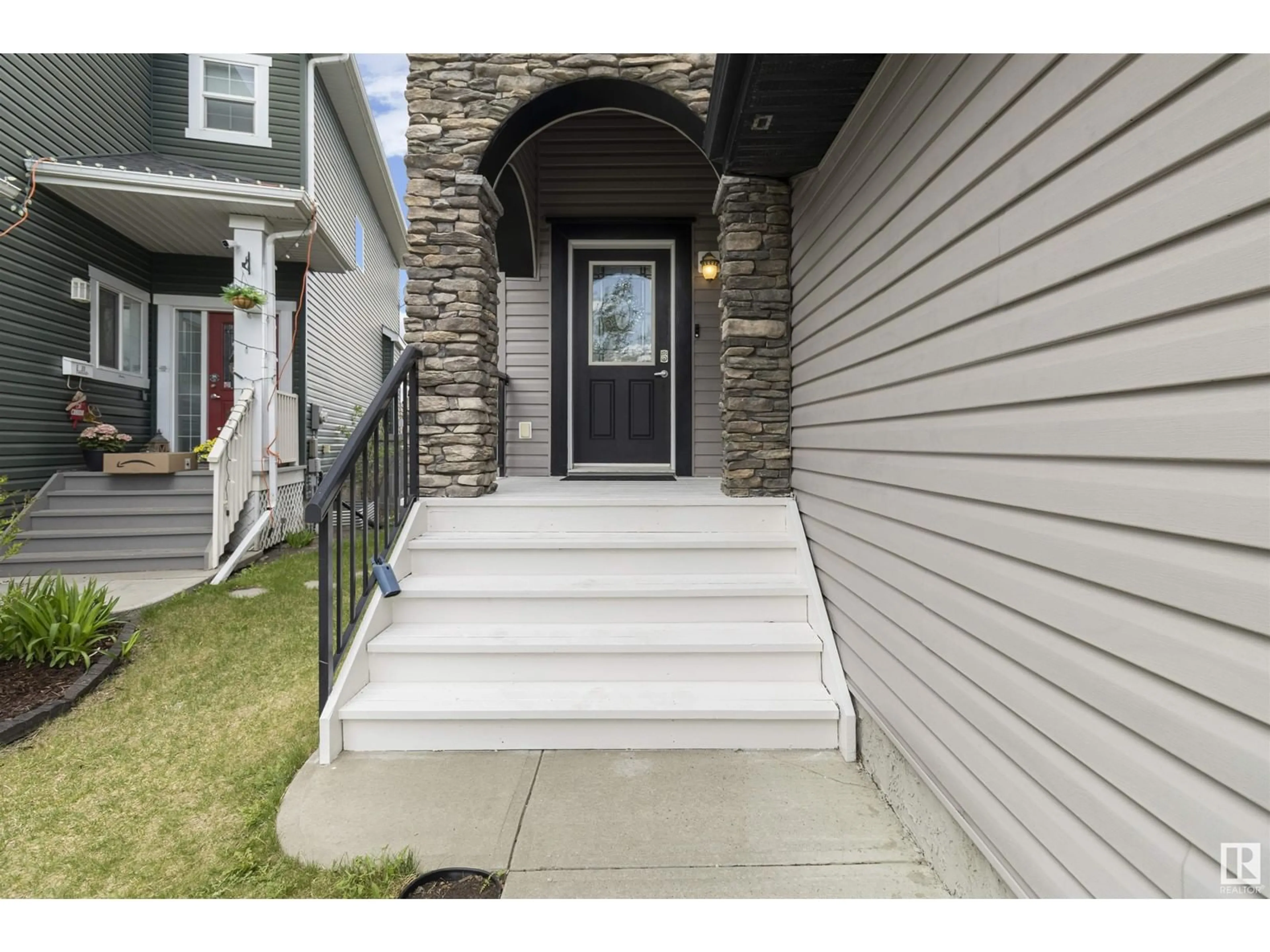 Unknown for 75 APPLETON CR, Sherwood Park Alberta T8H0A4