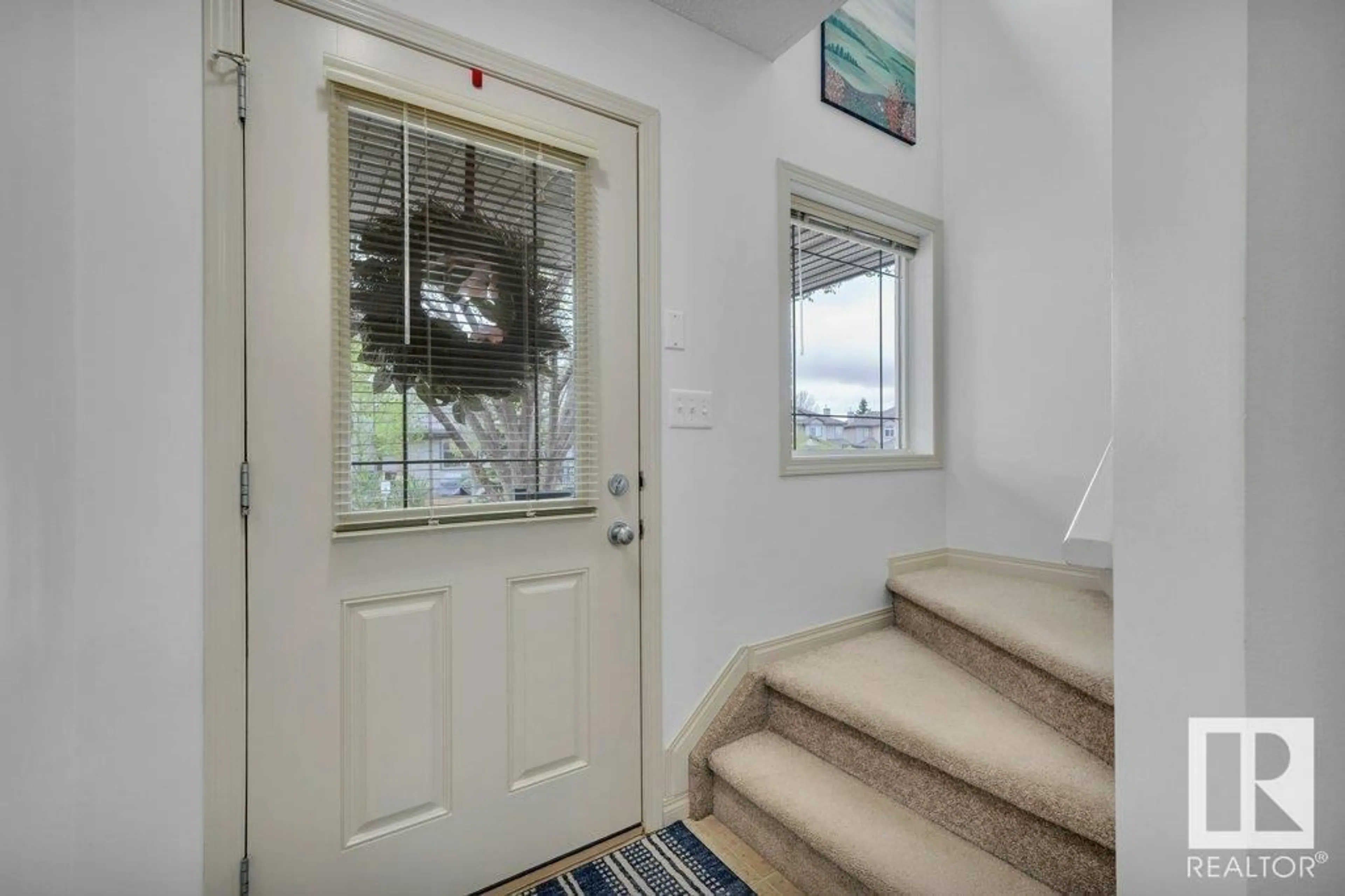 Indoor entryway for 26 - 20 NORMAN CO, St. Albert Alberta T8N7K4