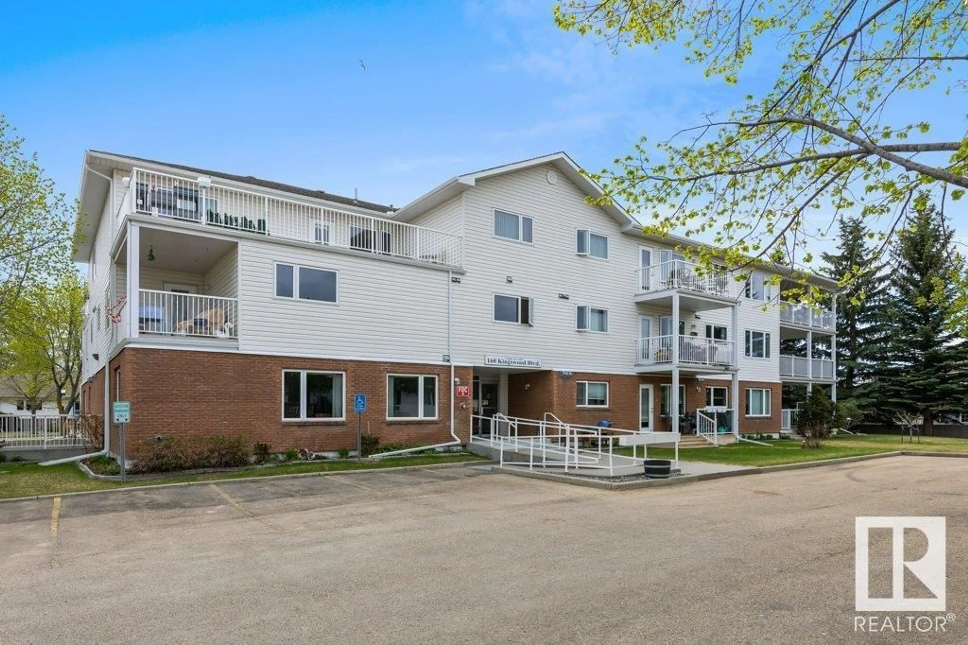 Unknown for 160 - 204 KINGSWOOD BV, St. Albert Alberta T8N6Z2