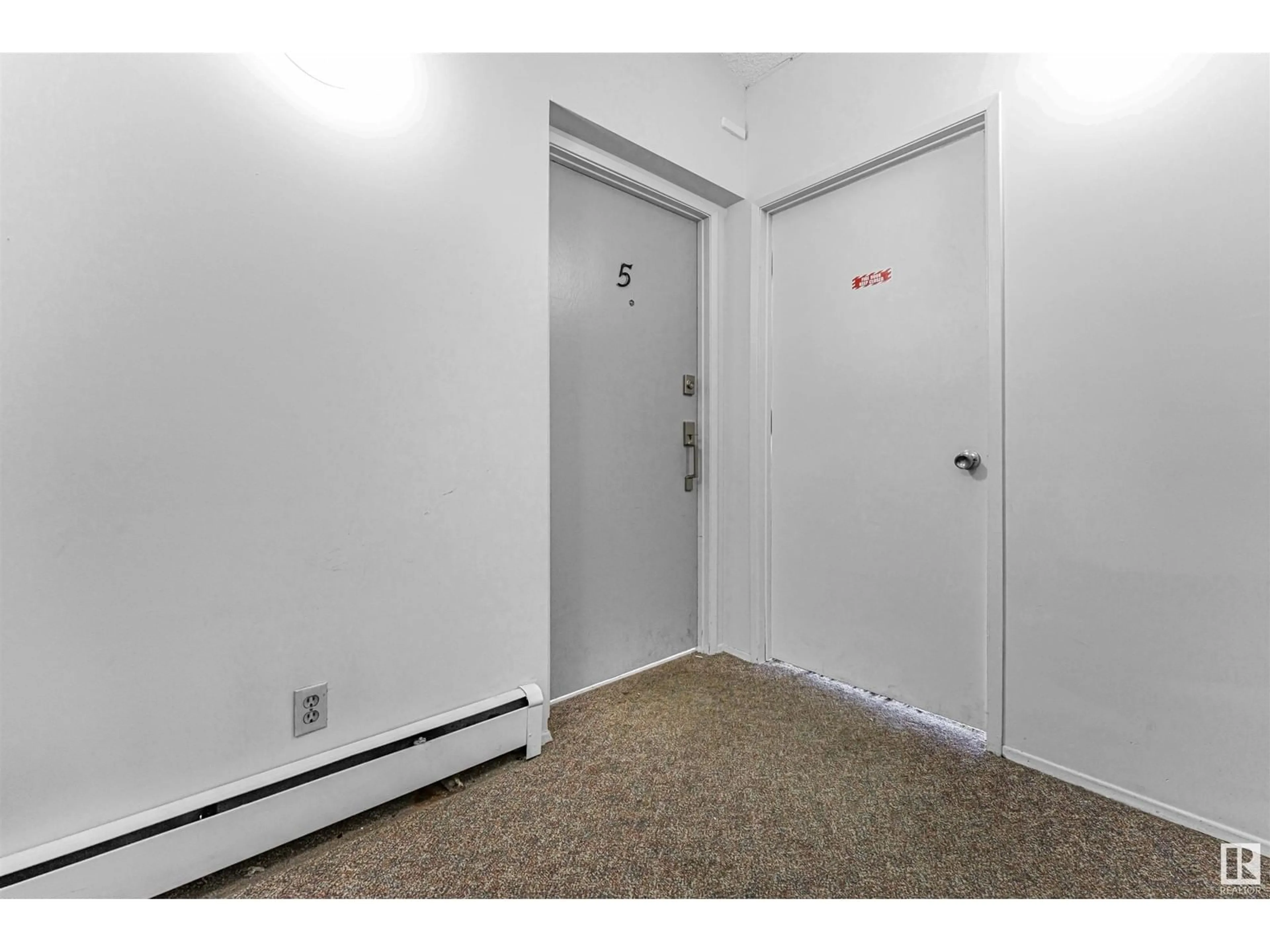 Unknown for #5 - 3855 76 ST, Edmonton Alberta T6K2P9