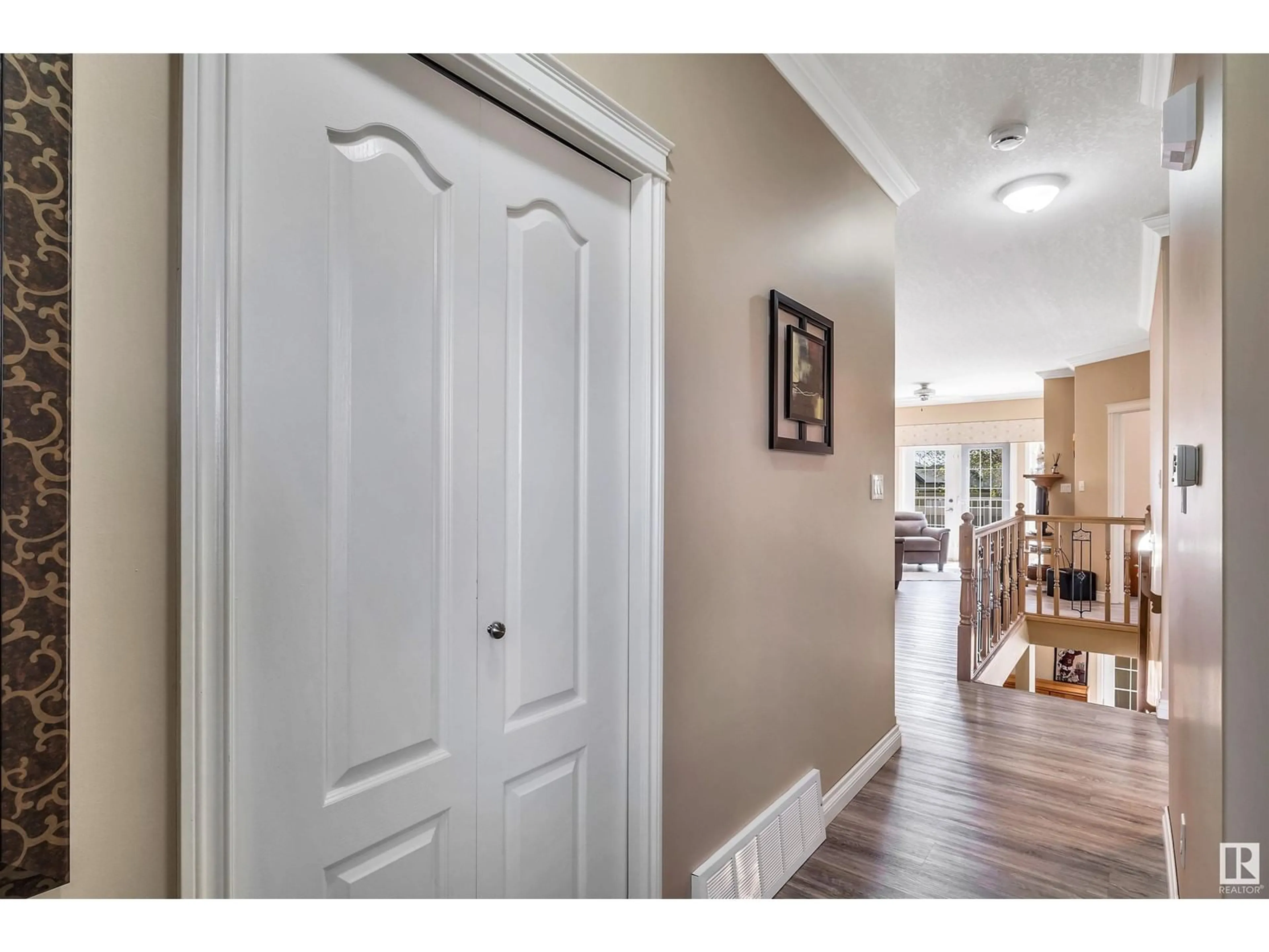 Indoor entryway for 13808 155 AV, Edmonton Alberta T6V1T8
